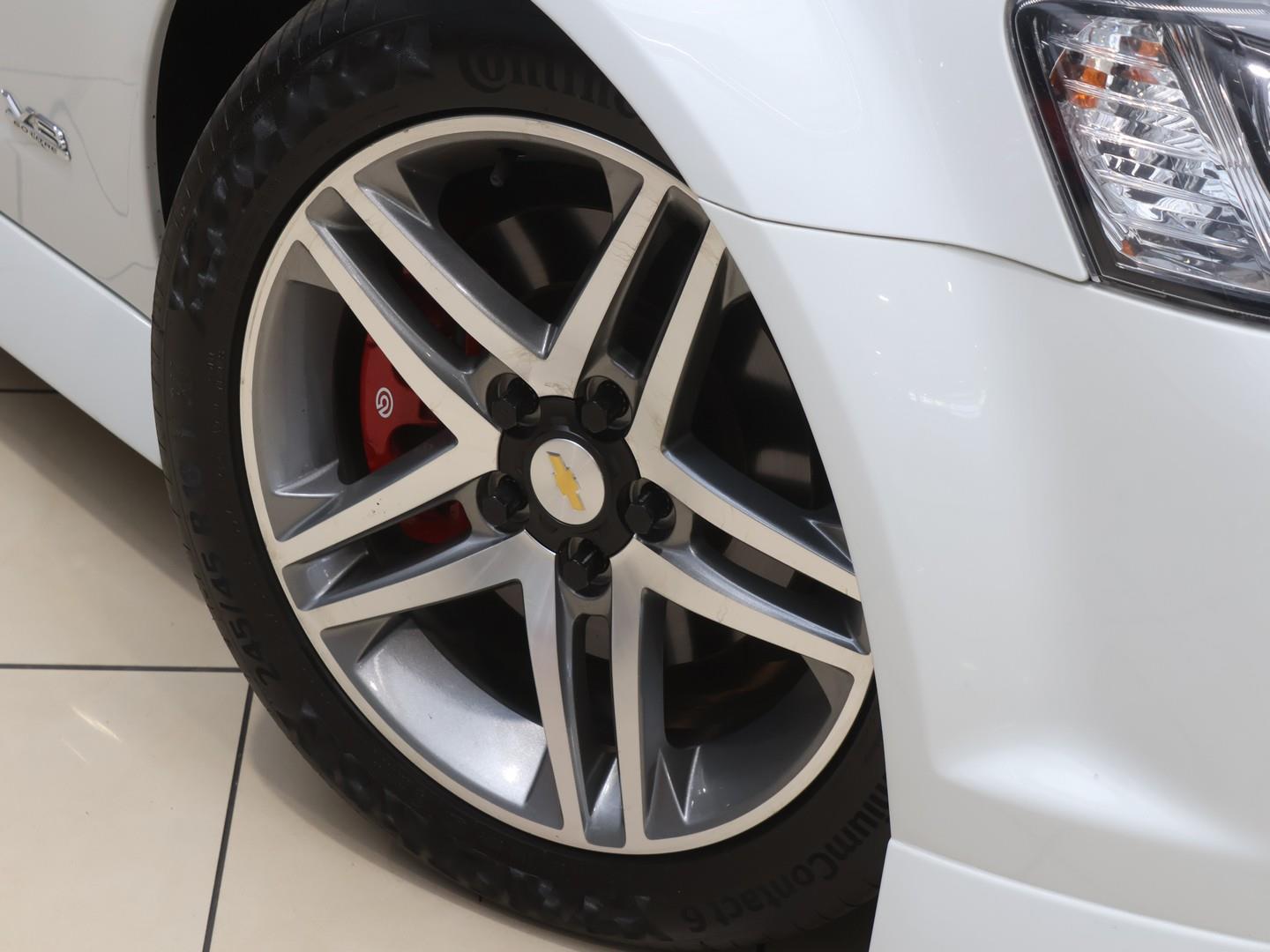 2011 Chevrolet Lumina Ute SSV image 6