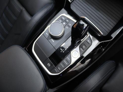 2022 BMW X3 M40i image 10