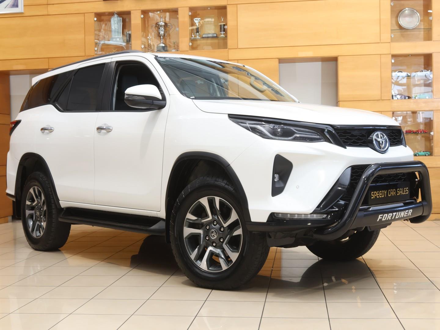 2025 Toyota Fortuner 2.4GD-6 4x4 — main view