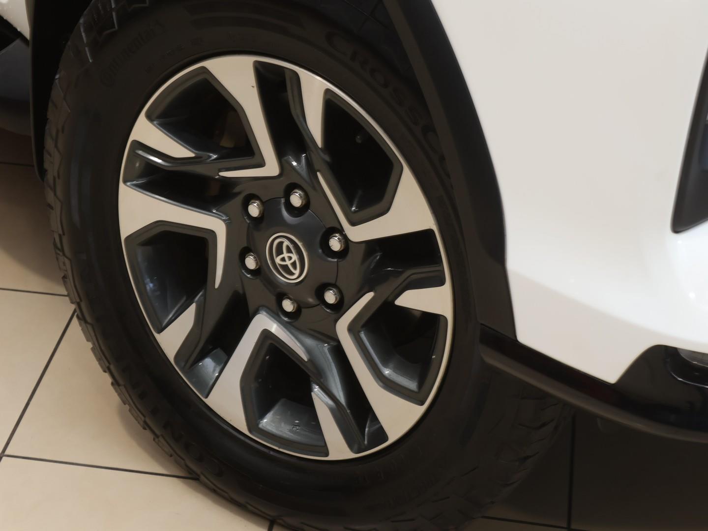 2025 Toyota Fortuner 2.4GD-6 4x4 image 4