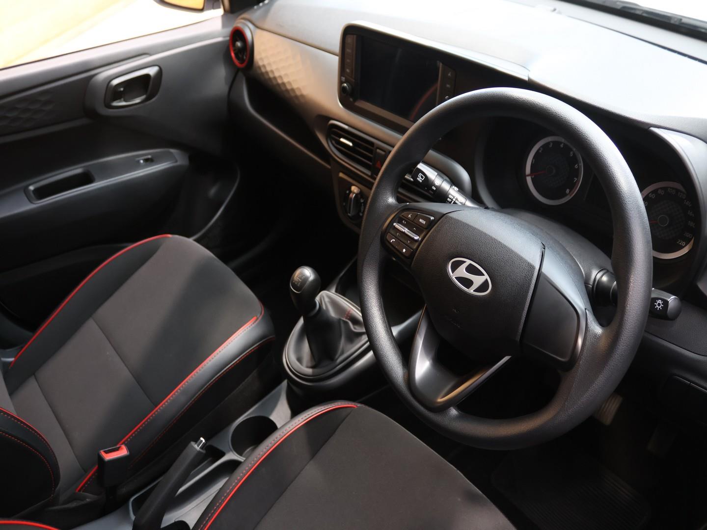 2026 Hyundai Grand i10 1.0 Premium Hatch image 9