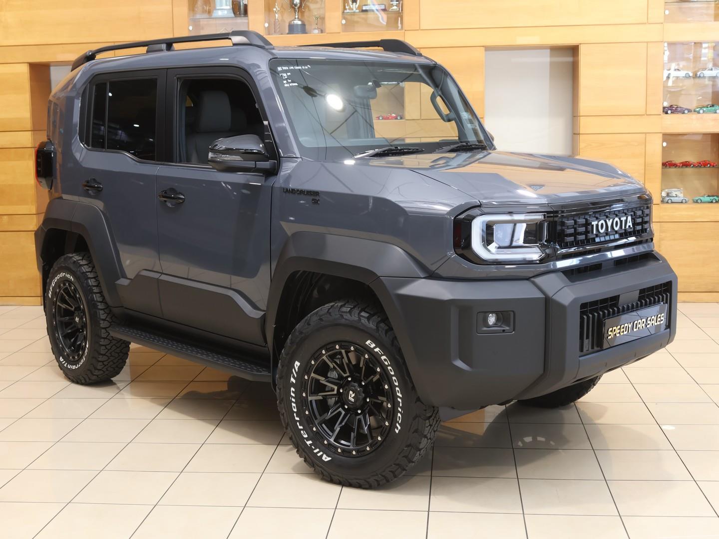 2026 Toyota Land Cruiser FJ 2.7 4x4 GX image 4