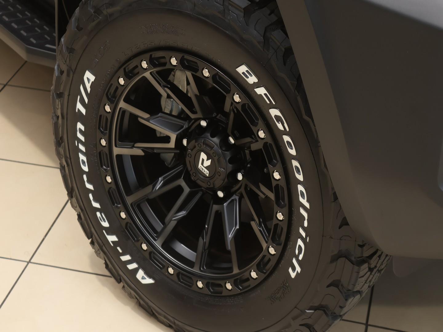 2026 Toyota Land Cruiser FJ 2.7 4x4 GX image 5
