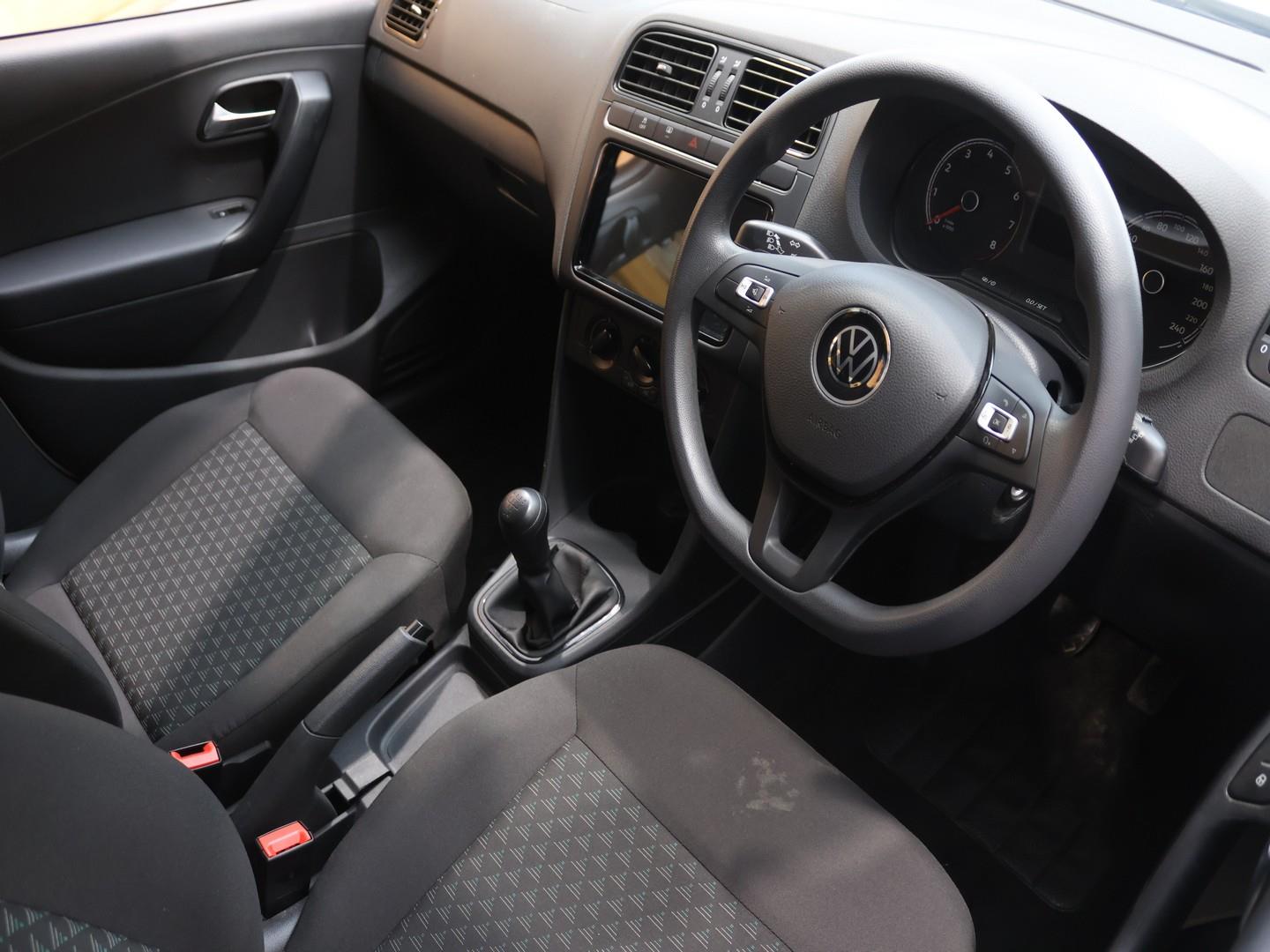 2025 Volkswagen Polo Vivo 1.4 image 11