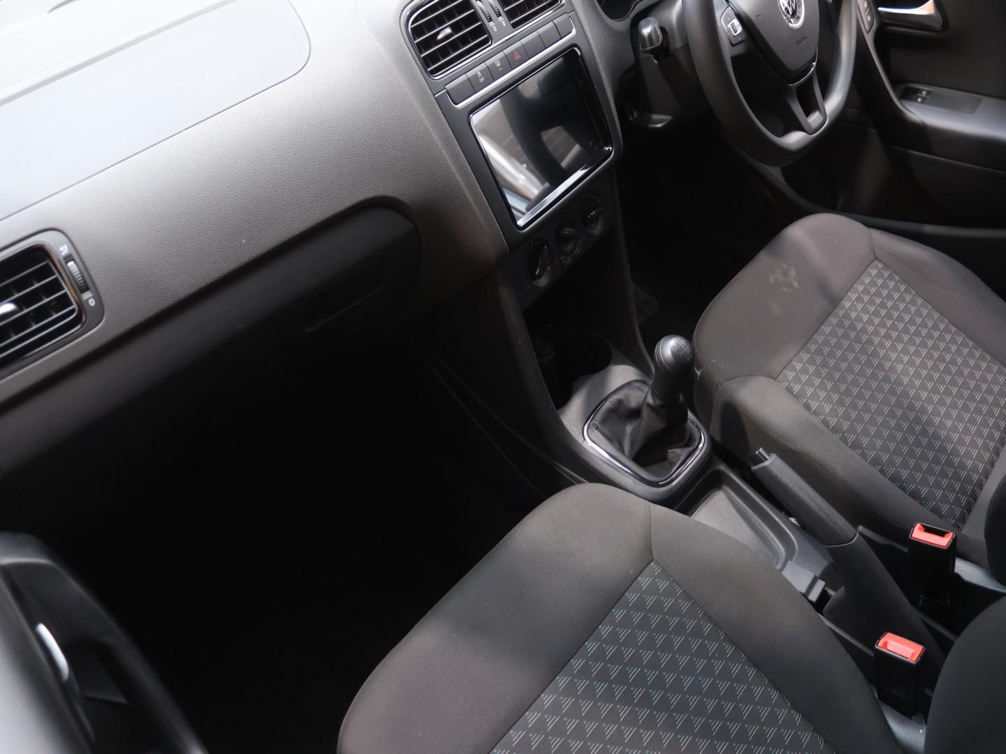 2025 Volkswagen Polo Vivo 1.4 image 12