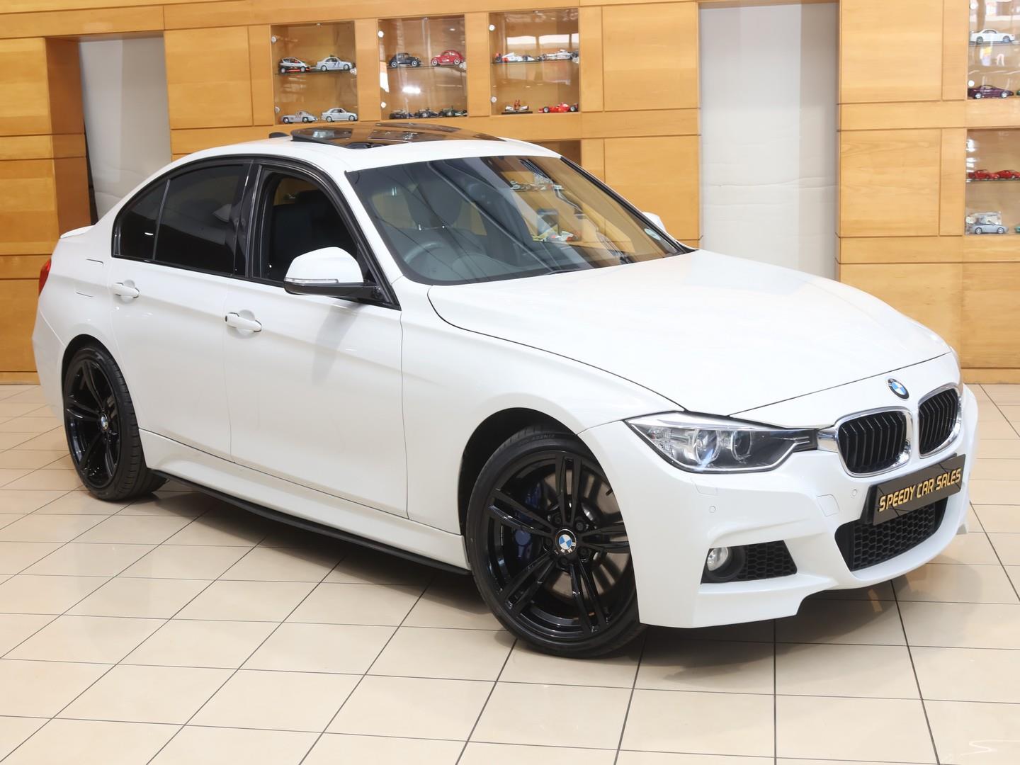 2013 BMW 3 Series 335i M Sport image 4
