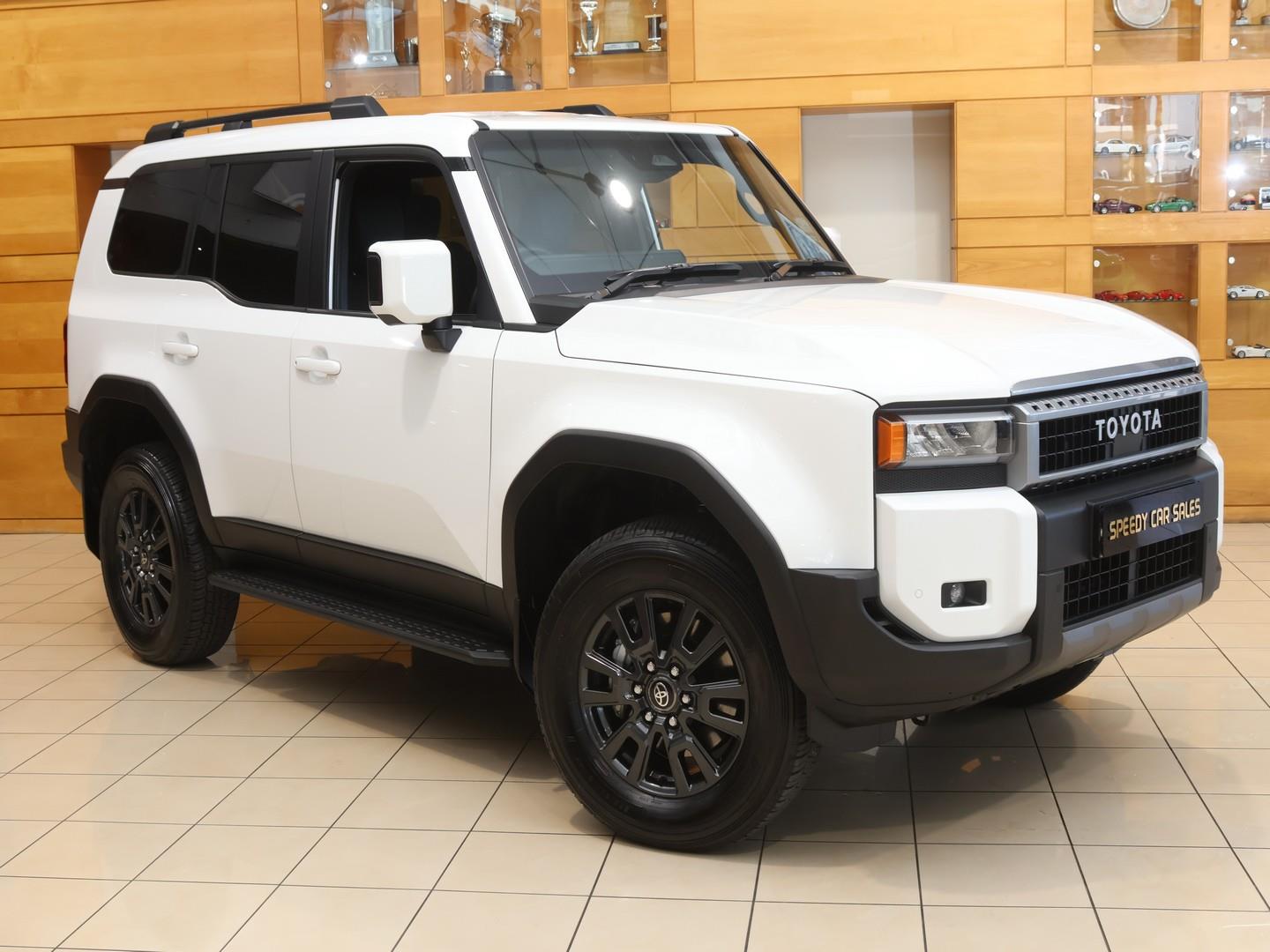 2024 Toyota Land Cruiser Prado 2.8GD TX — main view