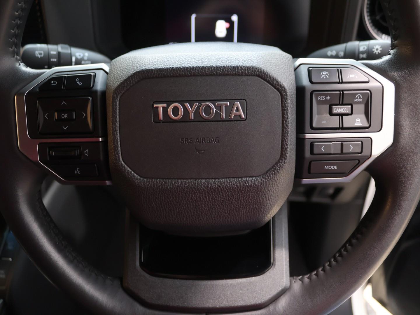 2024 Toyota Land Cruiser Prado 2.8GD TX image 8