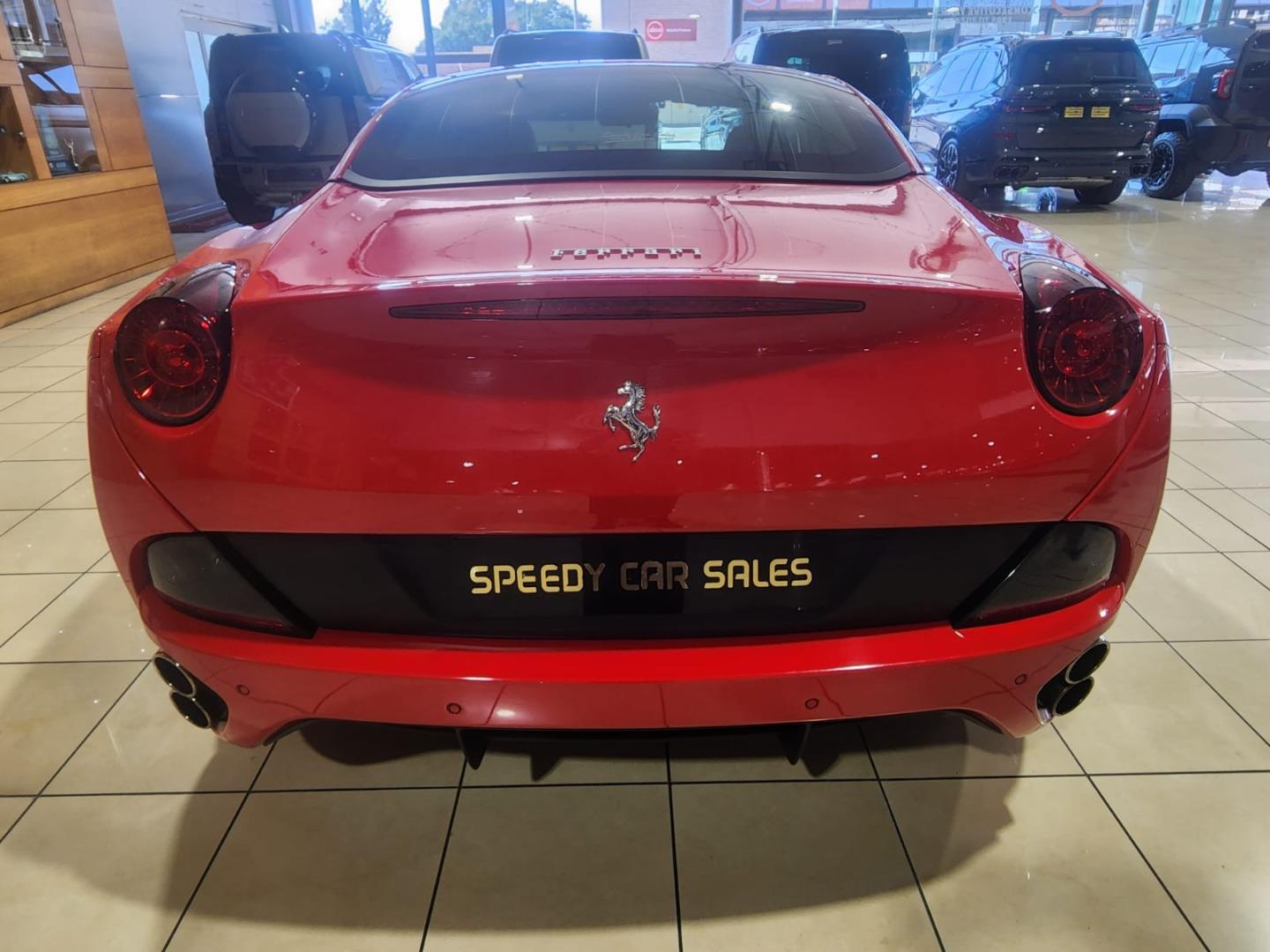 2012 Ferrari California 30 image 2