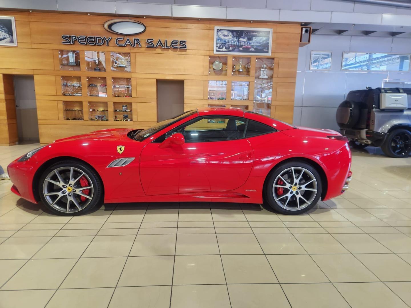 2012 Ferrari California 30 image 4