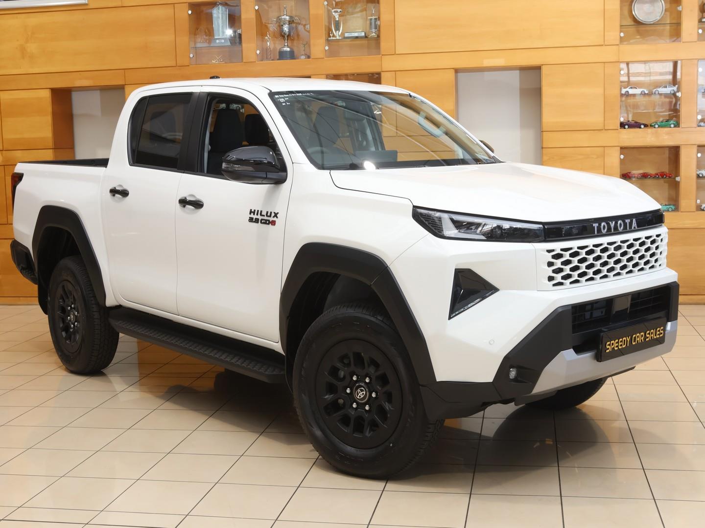 2026 Toyota Hilux 2.8GD-6 Double Cab Raider 4x4 image 6