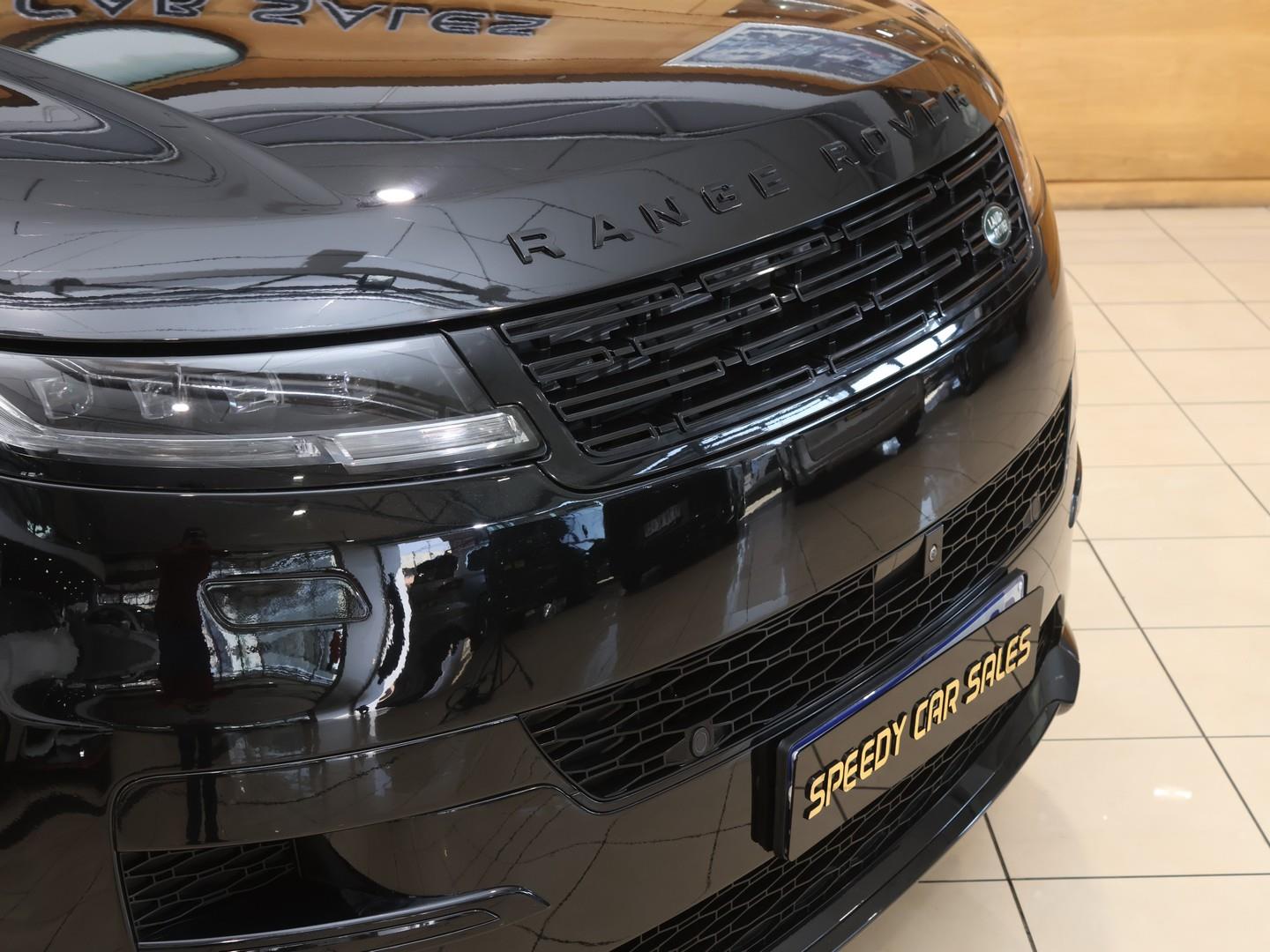 2023 Land Rover Range Rover Sport D350 First Edition image 5