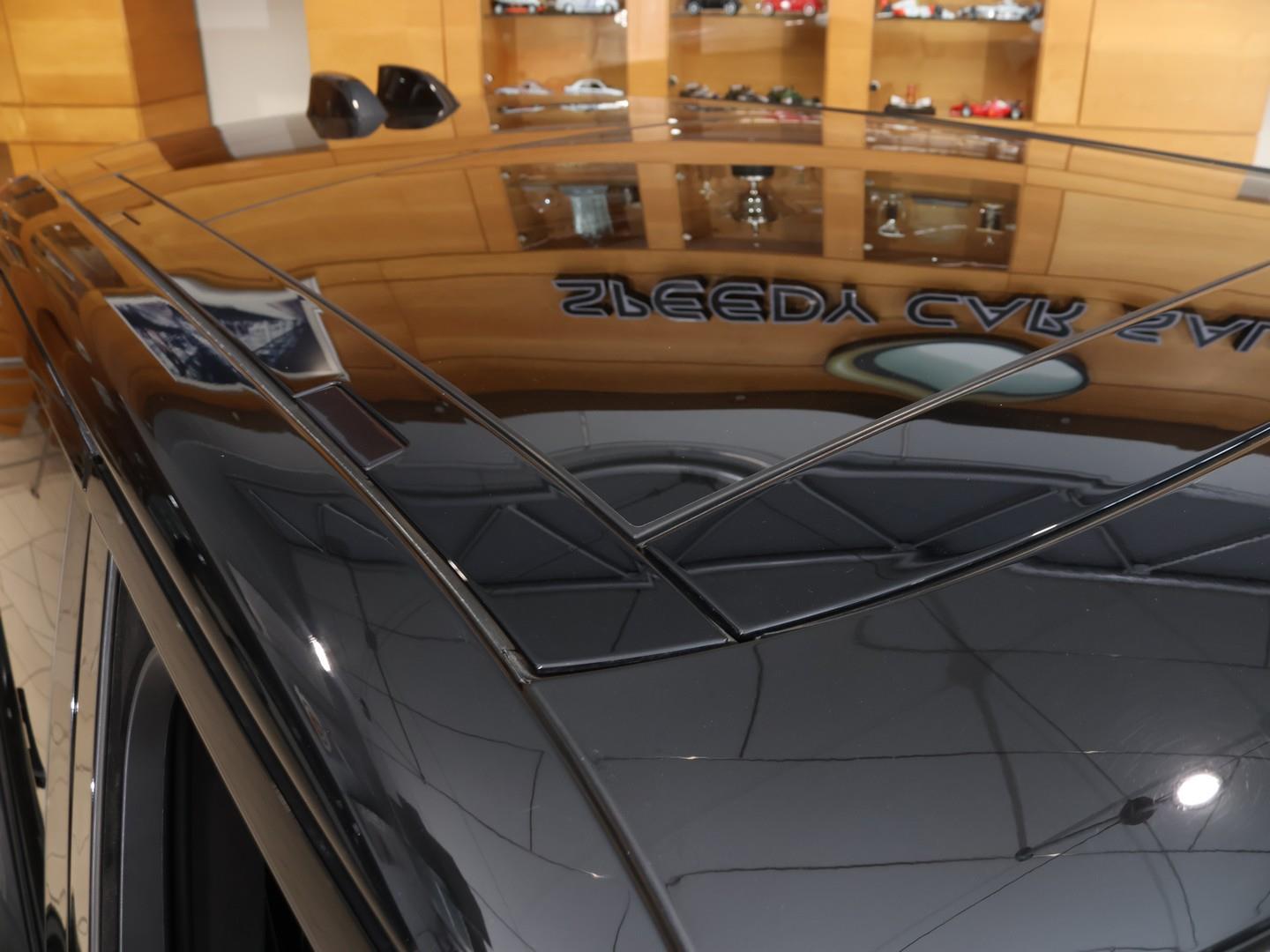 2023 Land Rover Range Rover Sport D350 First Edition image 8