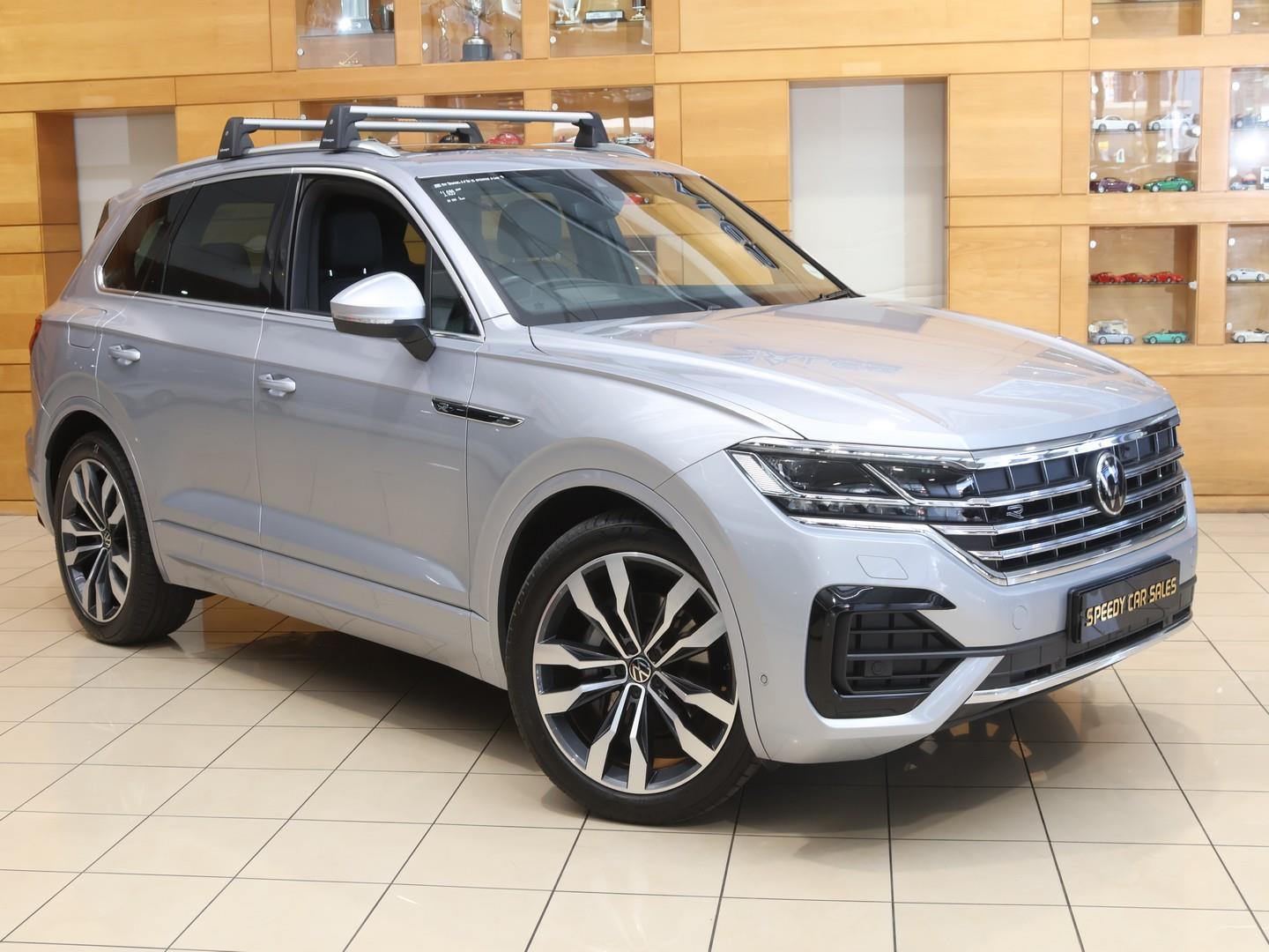 2022 Volkswagen Touareg V6 TDI Executive R-Line image 6