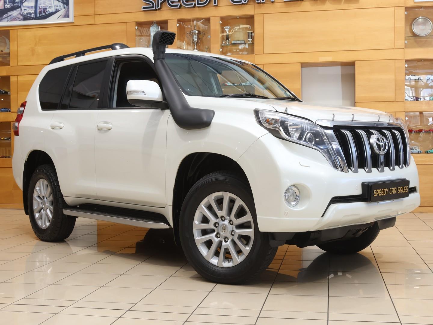 2015 Toyota Land Cruiser Prado 3.0DT VX — main view