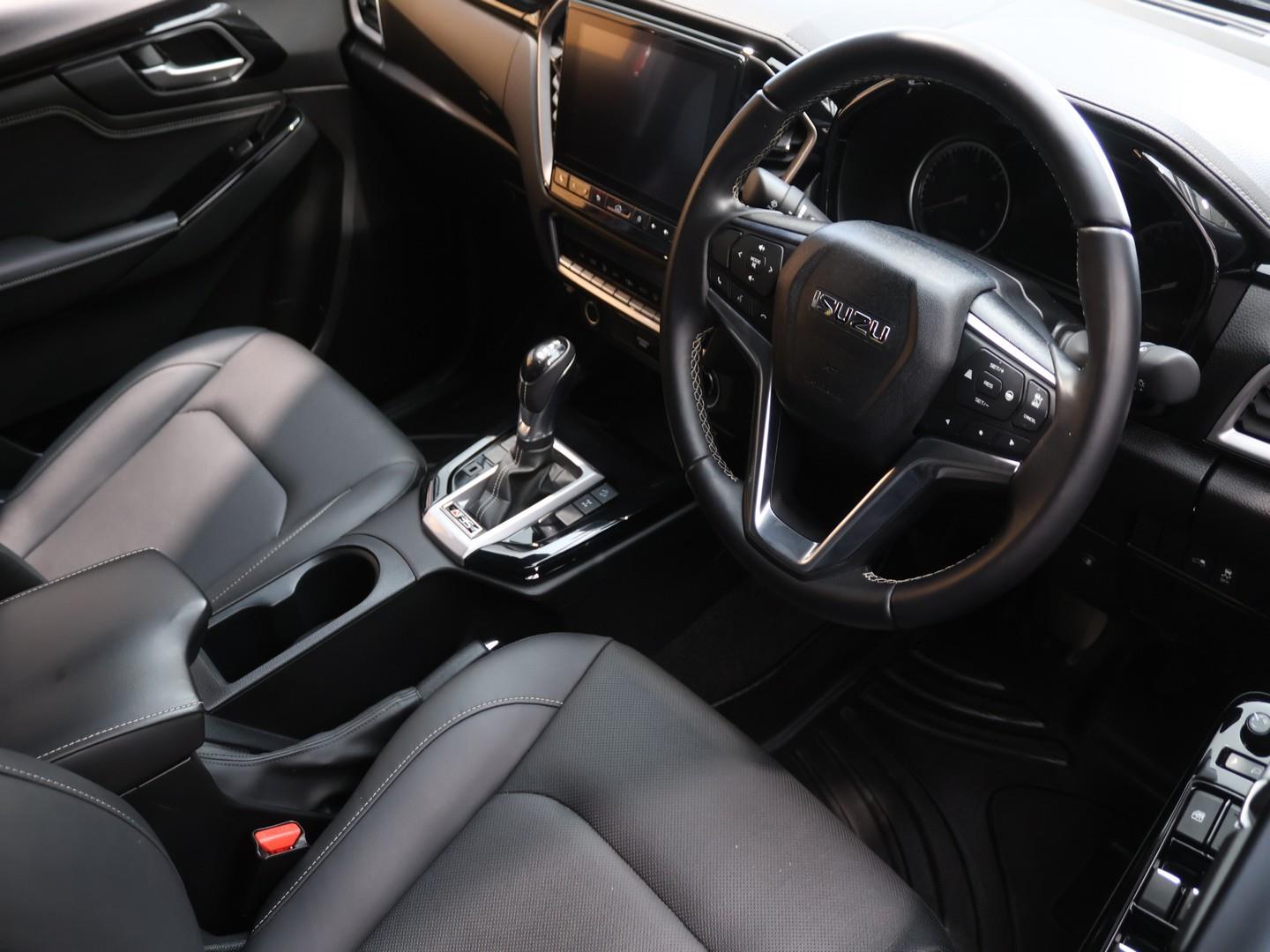 2023 Isuzu D-Max 3.0TD Double Cab AT35 4x4 image 11