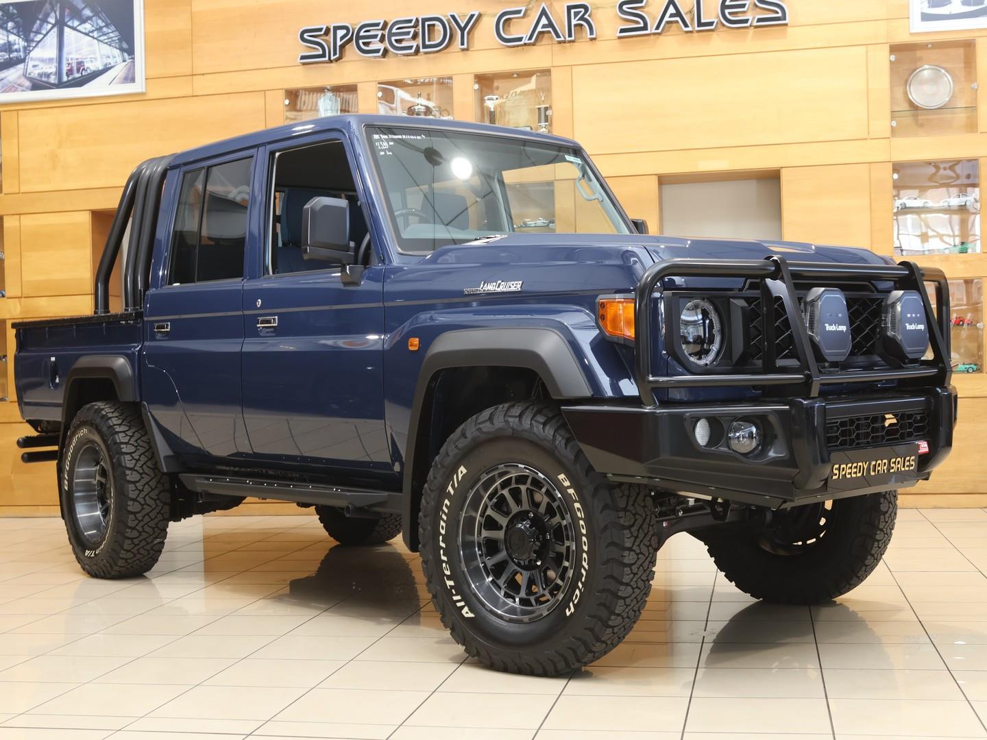 2026 Toyota Land Cruiser 79 2.8GD-6 Double Cab Auto — main view
