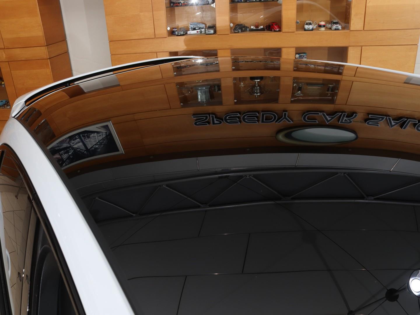 2020 Porsche Cayenne Coupe image 8