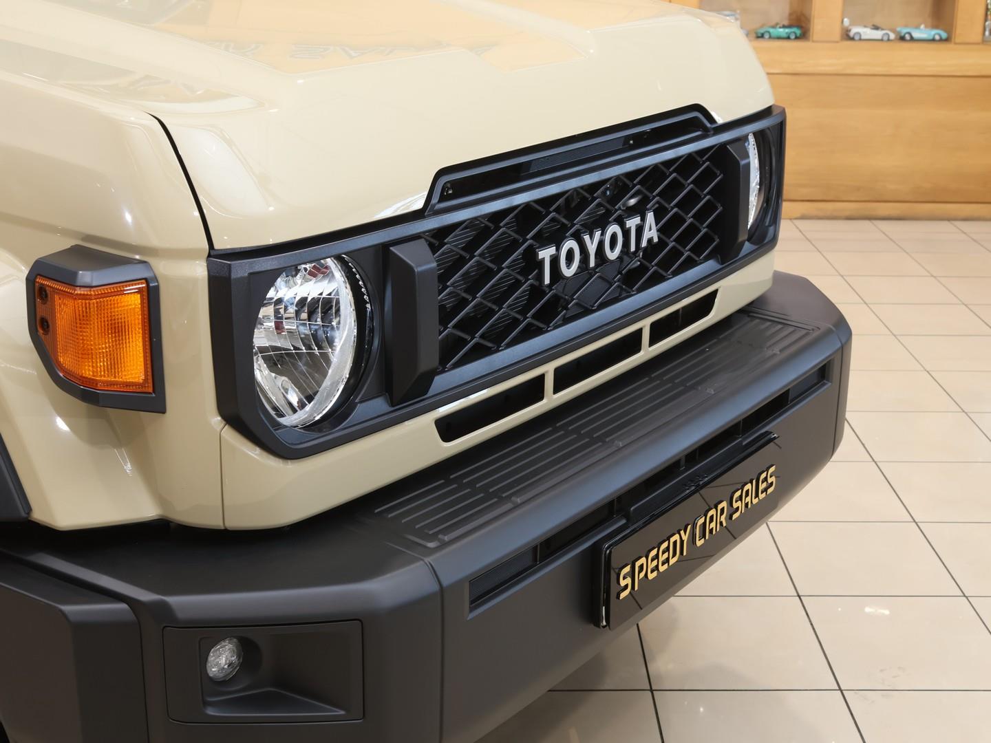 2026 Toyota Land Cruiser 79 2.8GD-6 Single Cab image 4