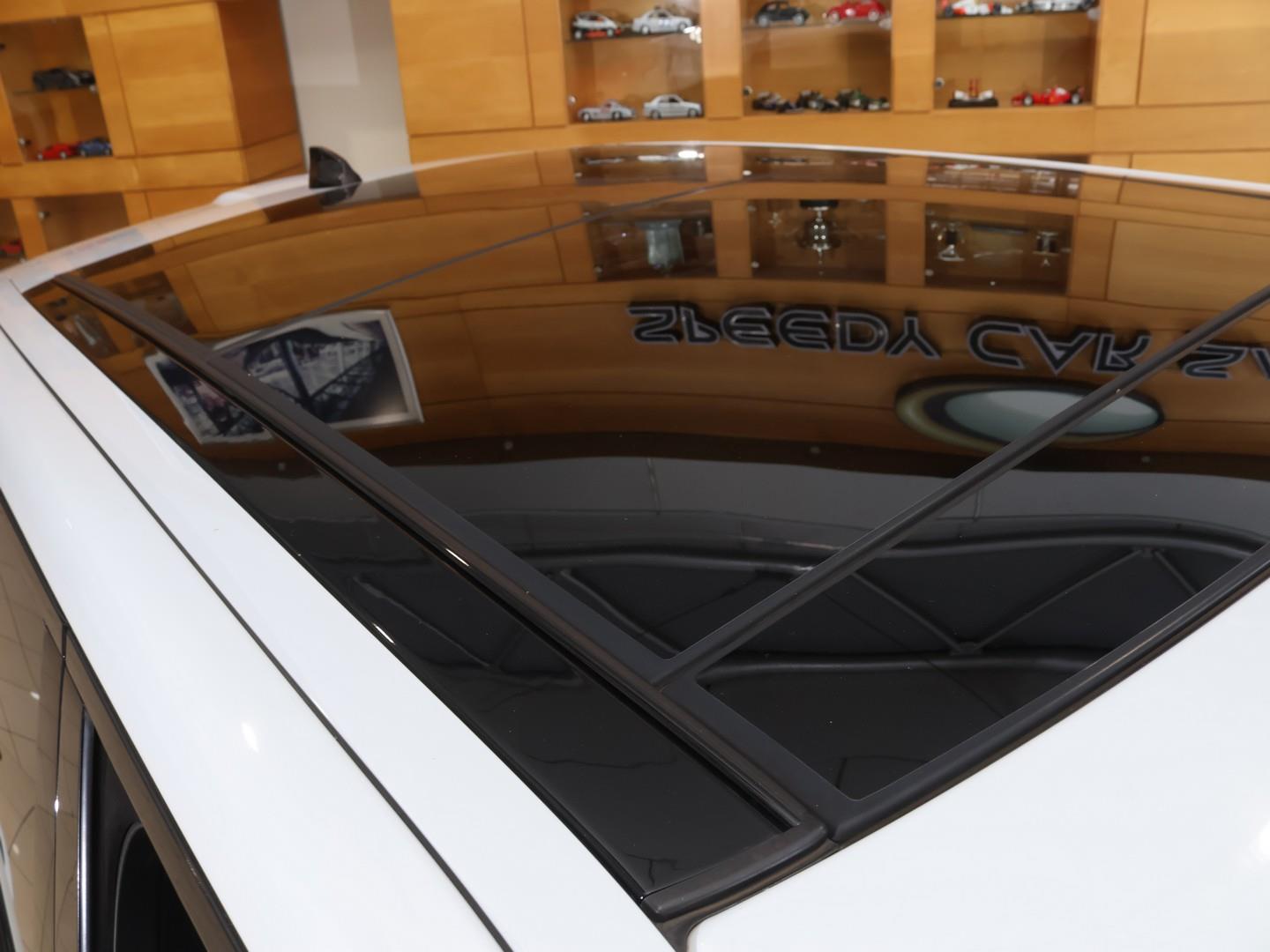 2018 Land Rover Range Rover Sport SE SDV6 image 7