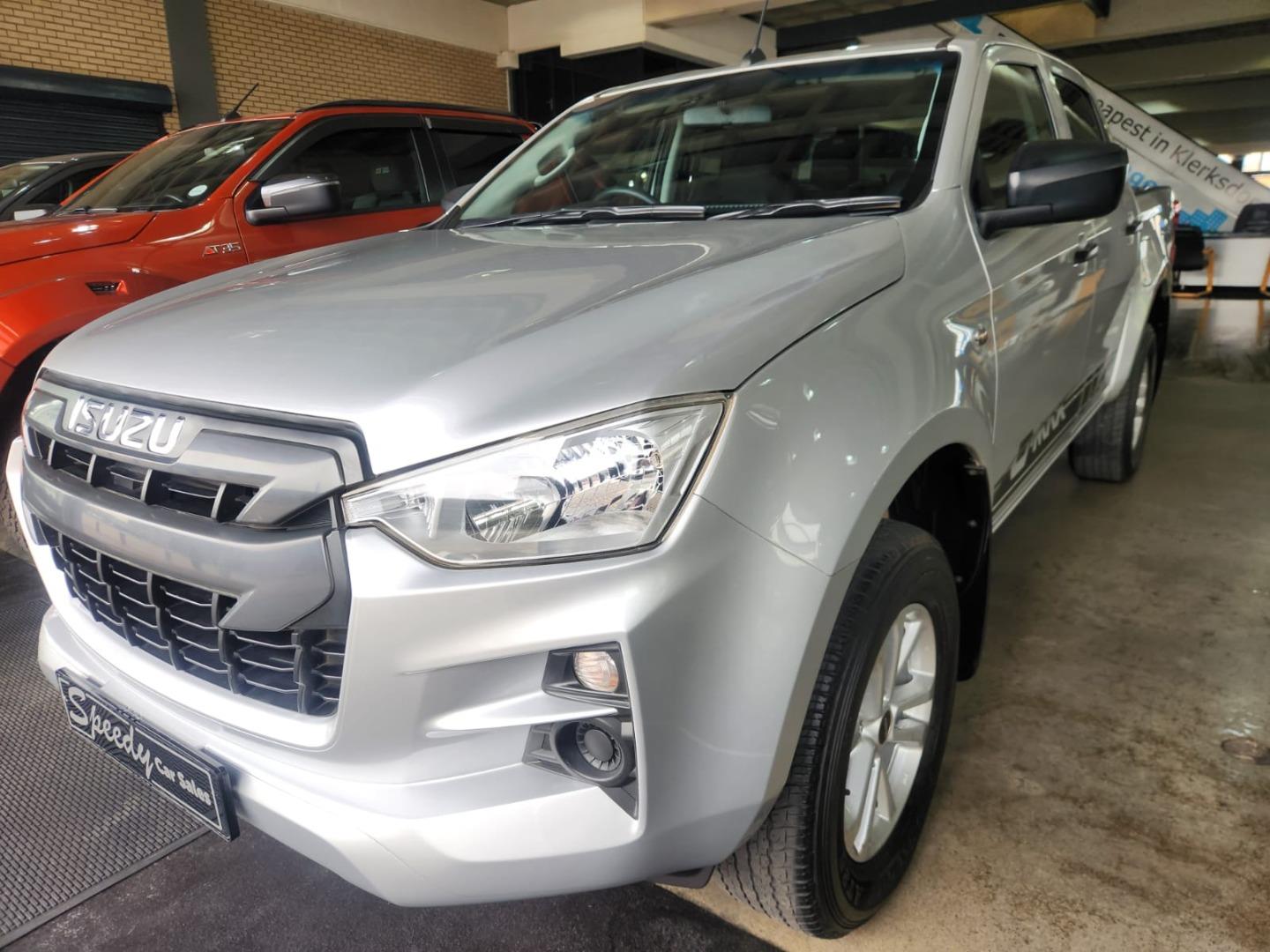 2023 Isuzu D-Max 1.9TD Double Cab L (Manual) — main view