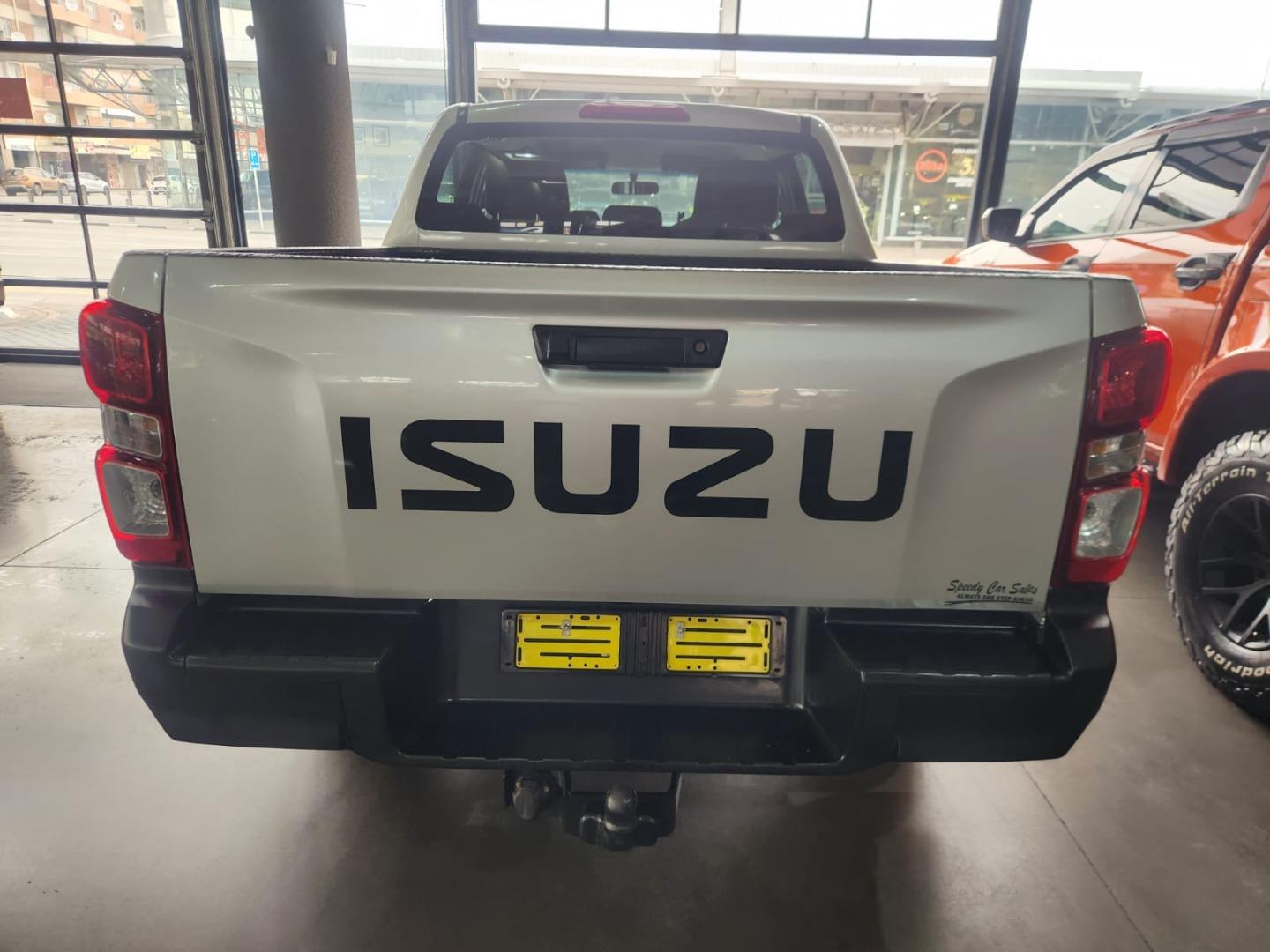 2023 Isuzu D-Max 1.9TD Double Cab L (Manual) image 4