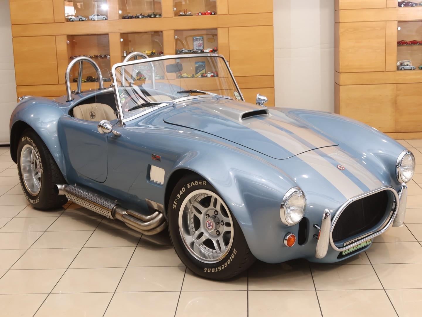2013 AC Cobra V8 Auto image 2