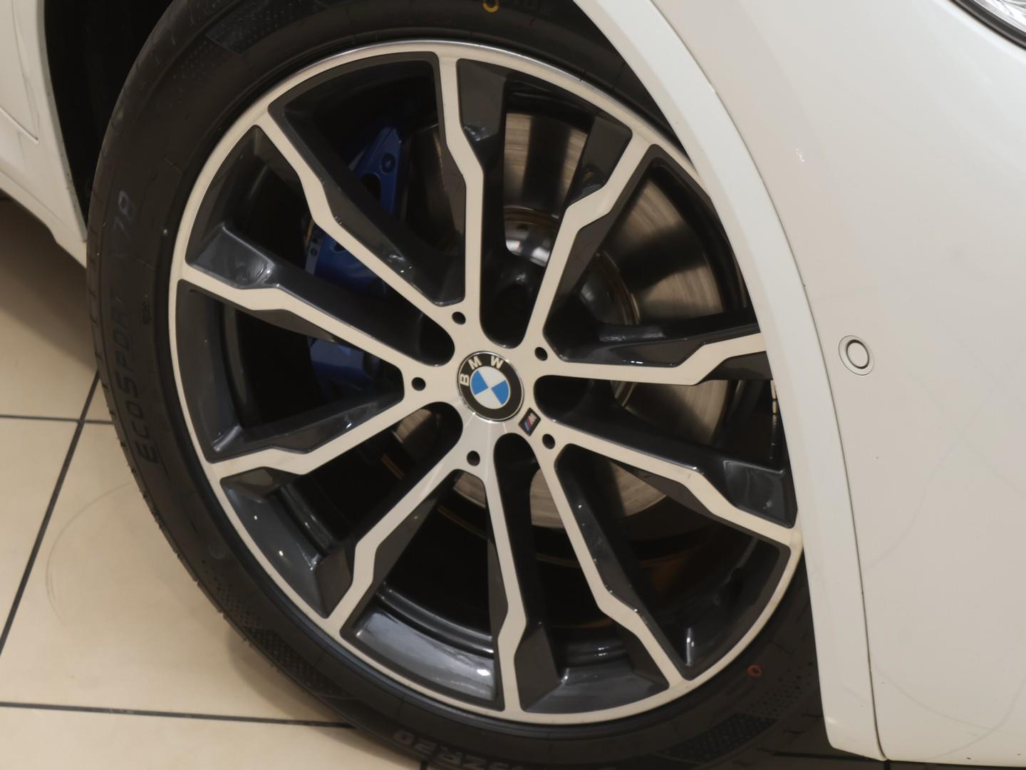 2021 BMW X3 M40d image 4