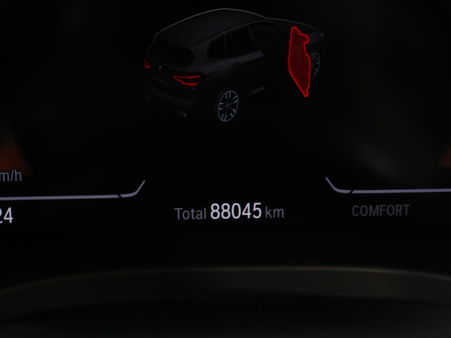 2021 BMW X3 M40d image 9