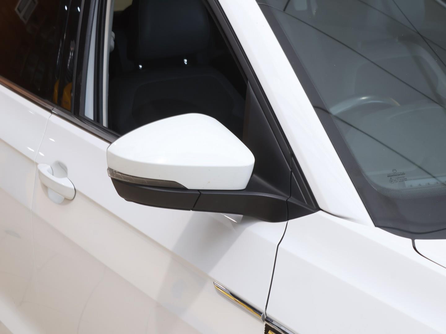 2020 Volkswagen T-Cross 1.5TSI 110kW R-Line image 7