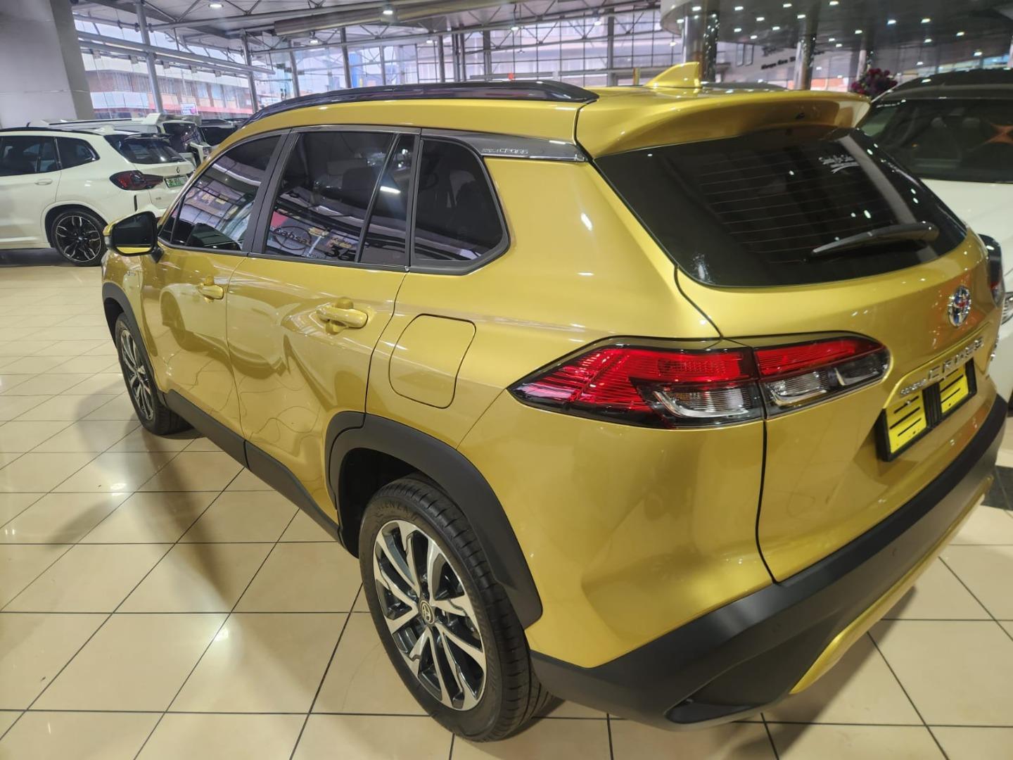 2026 Toyota Corolla Cross 1.8 HEV XR image 10