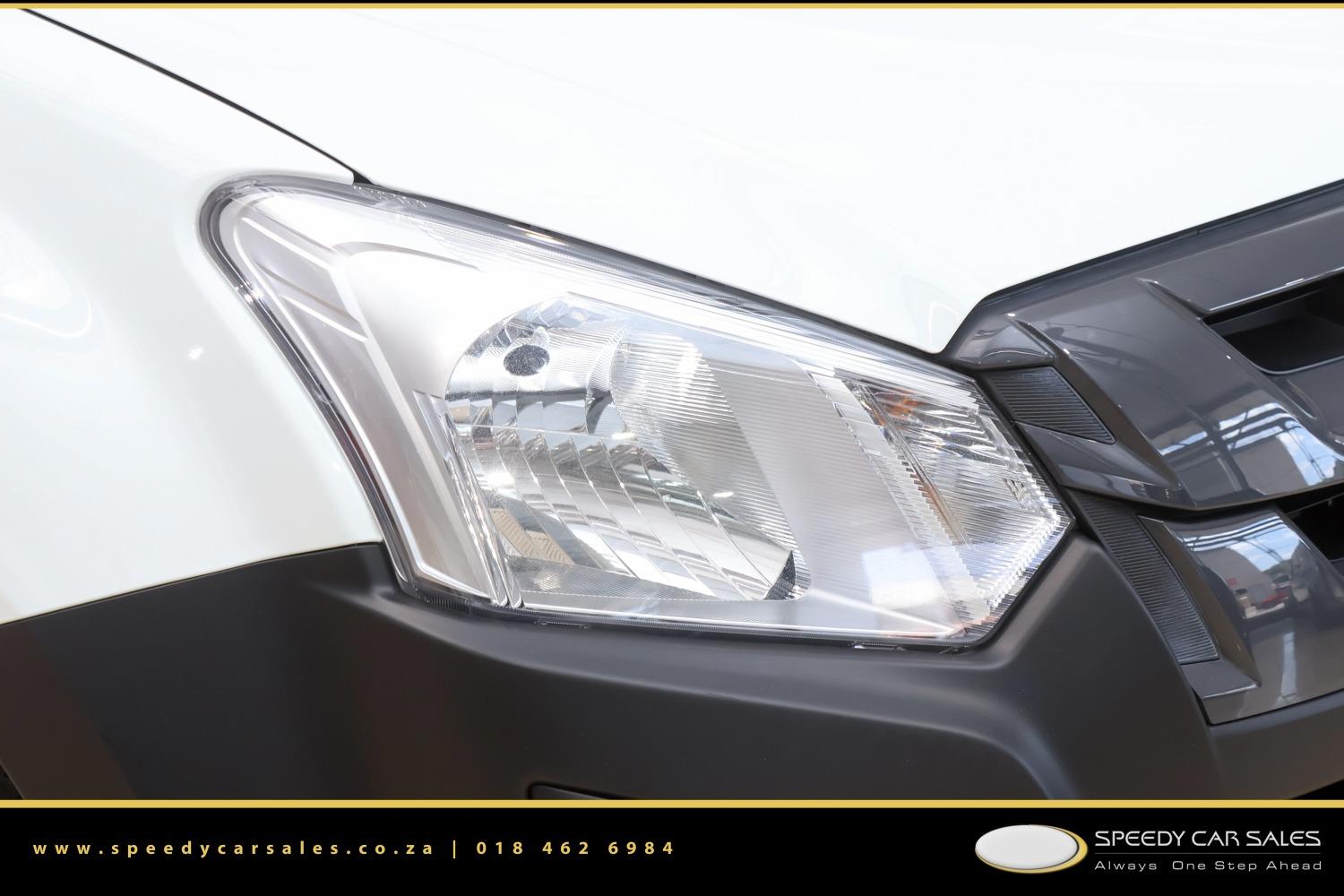 2026 Isuzu D-Max Gen 6 250 Single Cab Fleetside Safety image 7