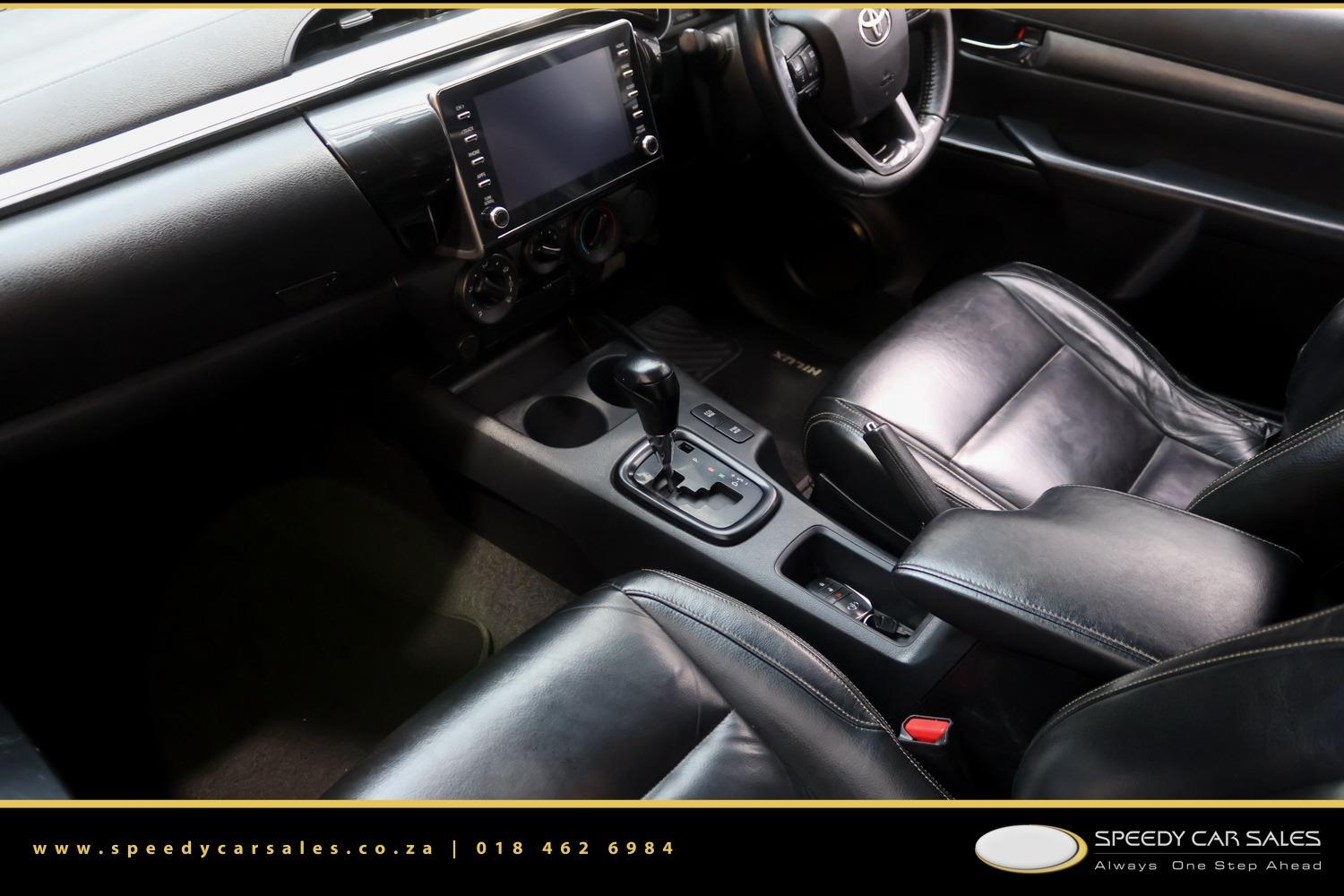 2021 Toyota Hilux 2.8GD-6 Xtra Cab Legend Auto image 12
