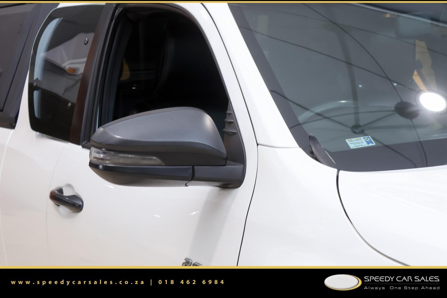 2021 Toyota Hilux 2.8GD-6 Xtra Cab Legend Auto image 4