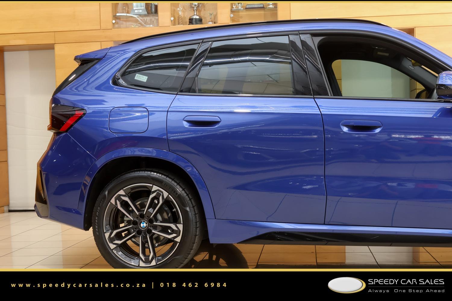 2025 BMW X1 sDrive18i M Sport image 3