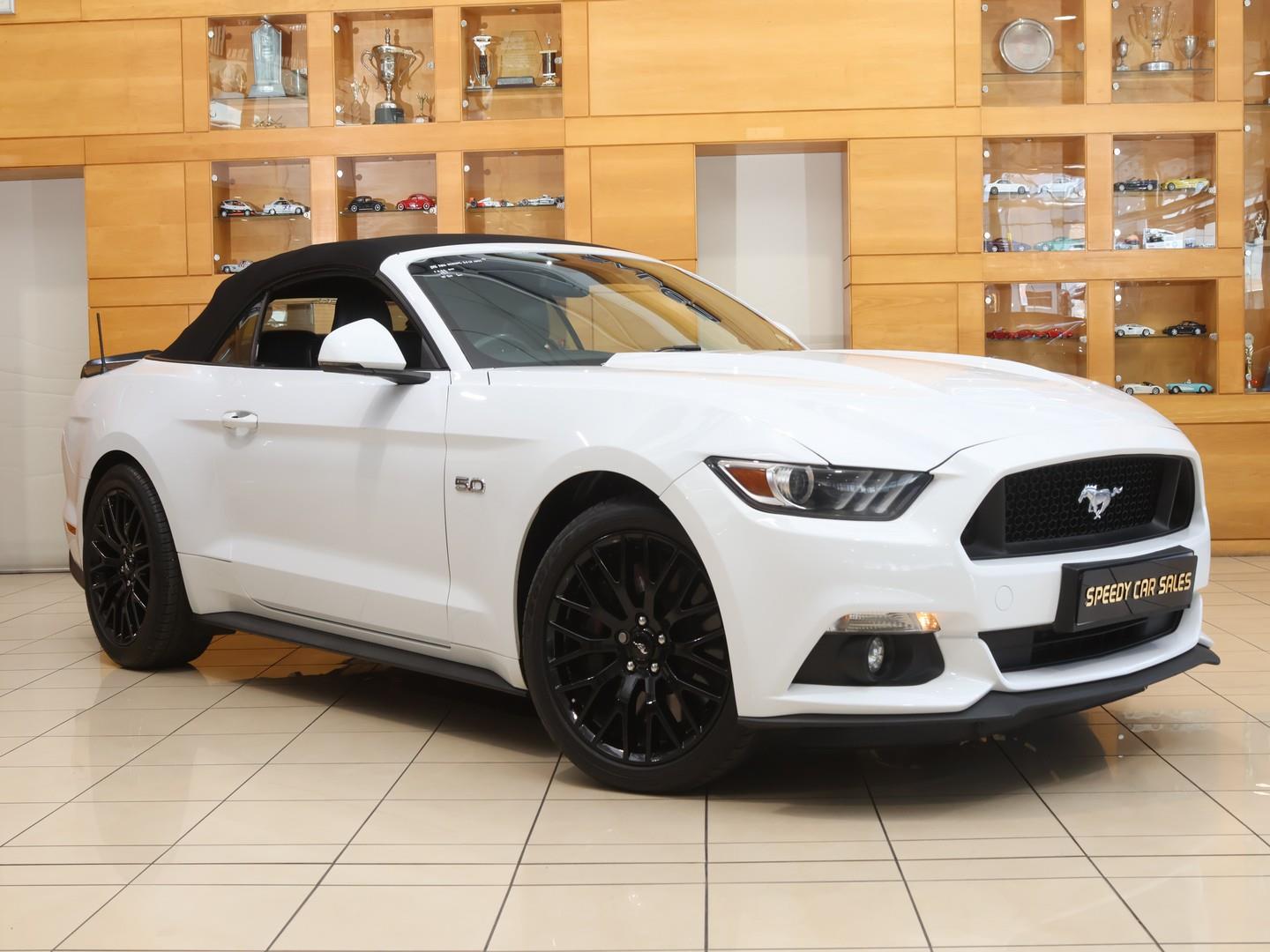 2016 Ford Mustang 5.0 GT convertible auto — main view