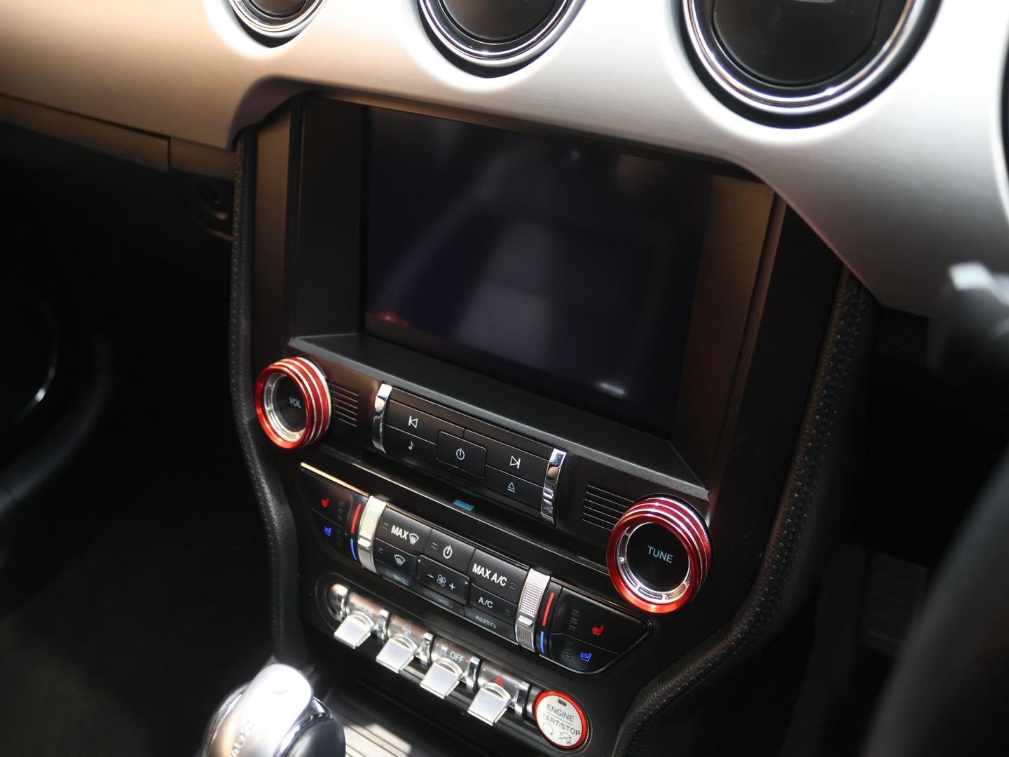 2019 Ford Mustang 5.0 GT Fastback Auto image 11