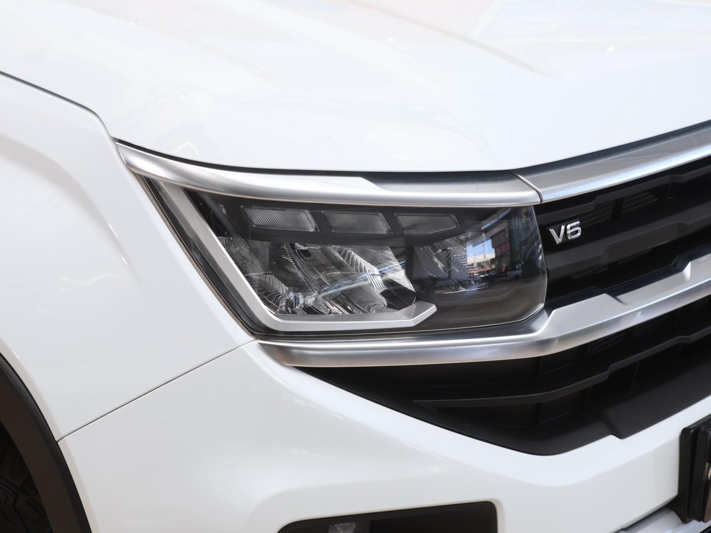 2025 Volkswagen Amarok 3.0TDI V6 Double Cab Style 4Motion image 10