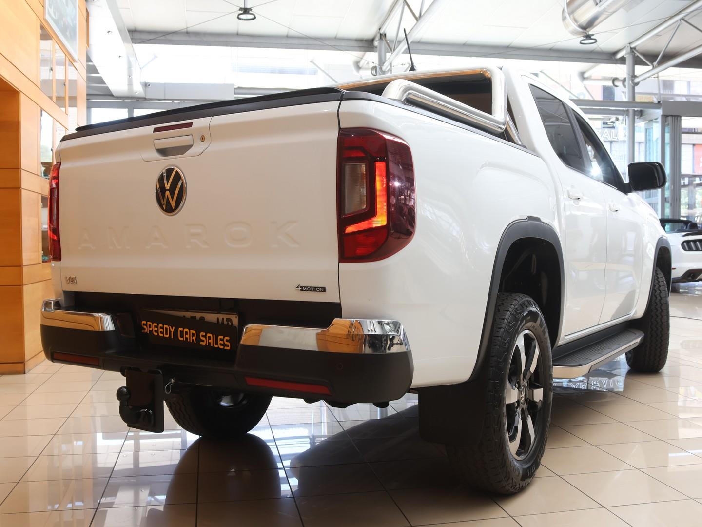 2025 Volkswagen Amarok 3.0TDI V6 Double Cab Style 4Motion image 3