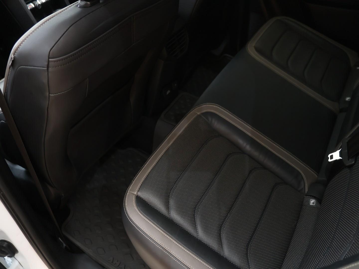 2025 Volkswagen Amarok 3.0TDI V6 Double Cab Style 4Motion image 5