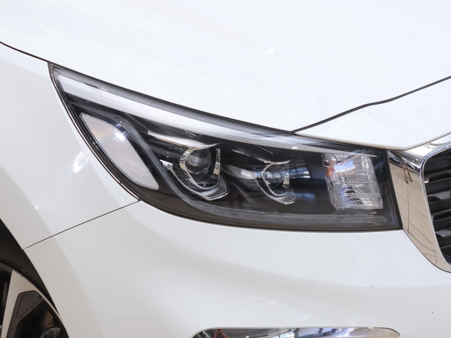 2021 Kia Grand Sedona 2.2CRDi SXL image 11