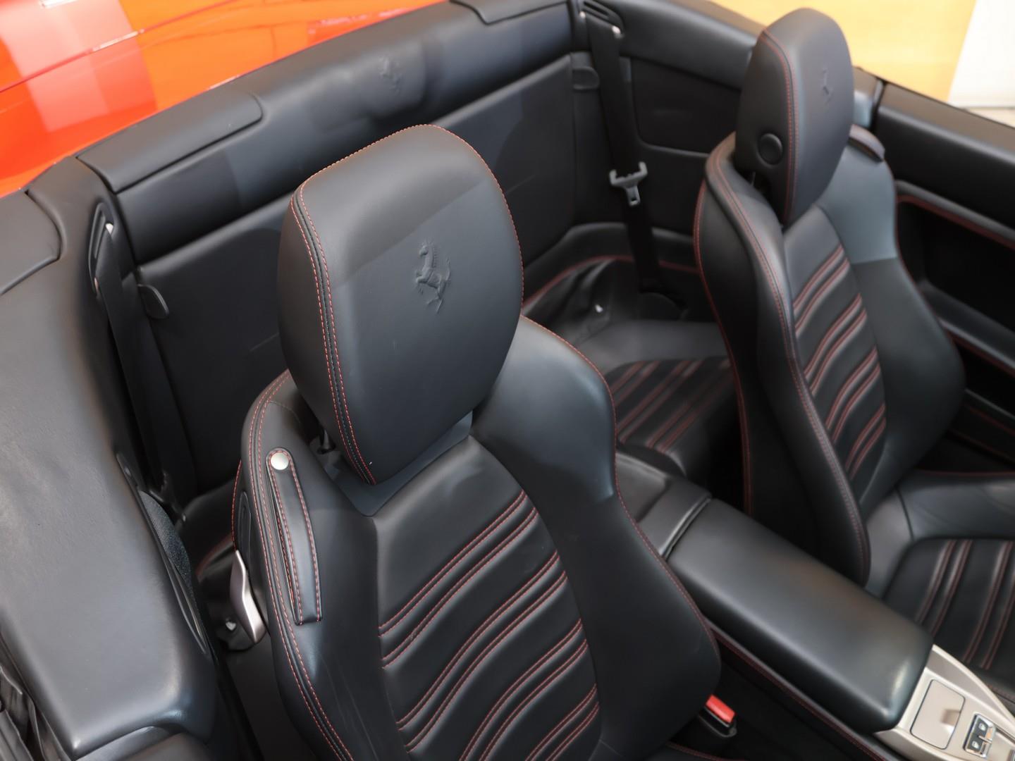 2012 Ferrari California 30 image 10
