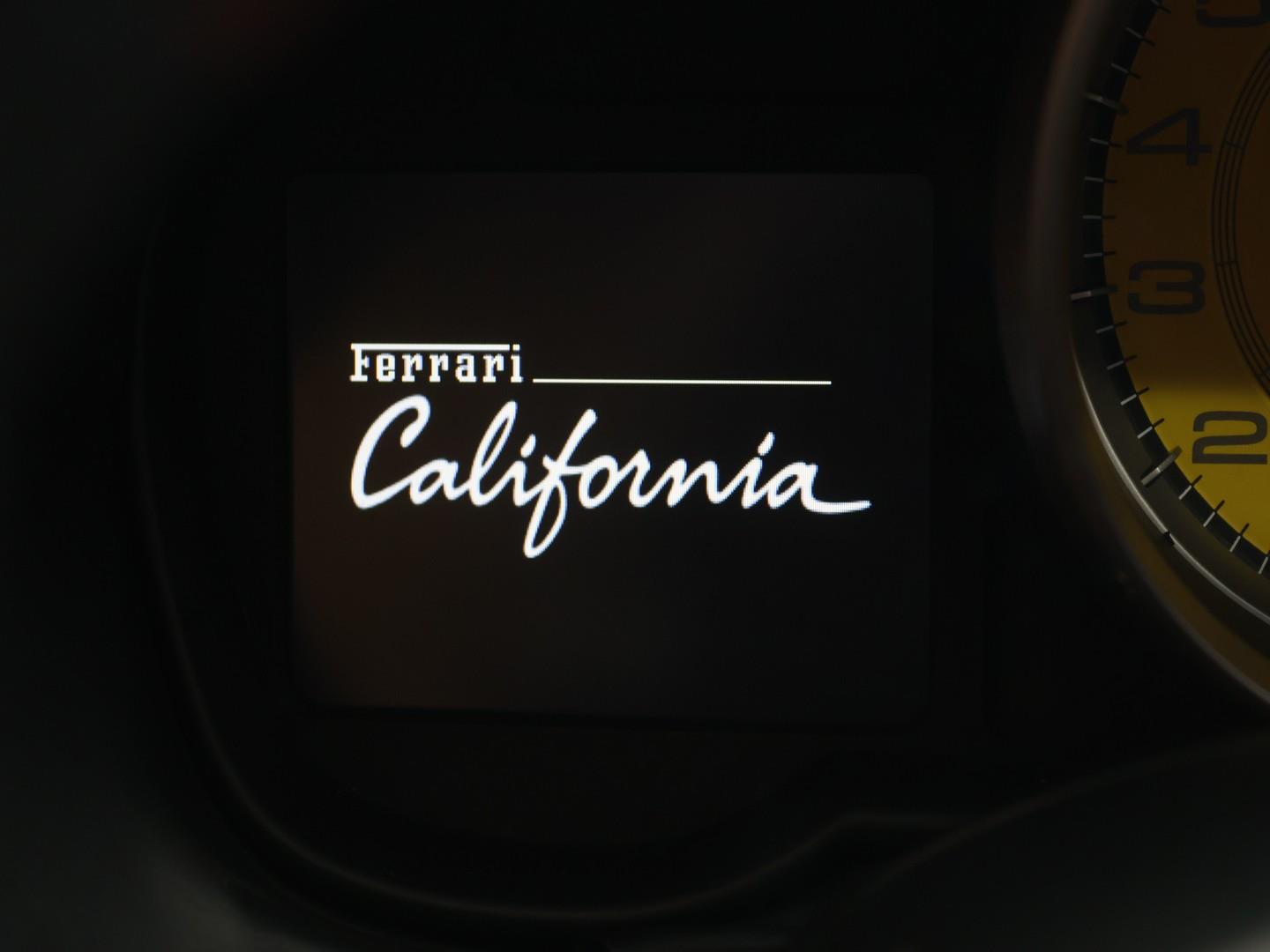 2012 Ferrari California 30 image 11