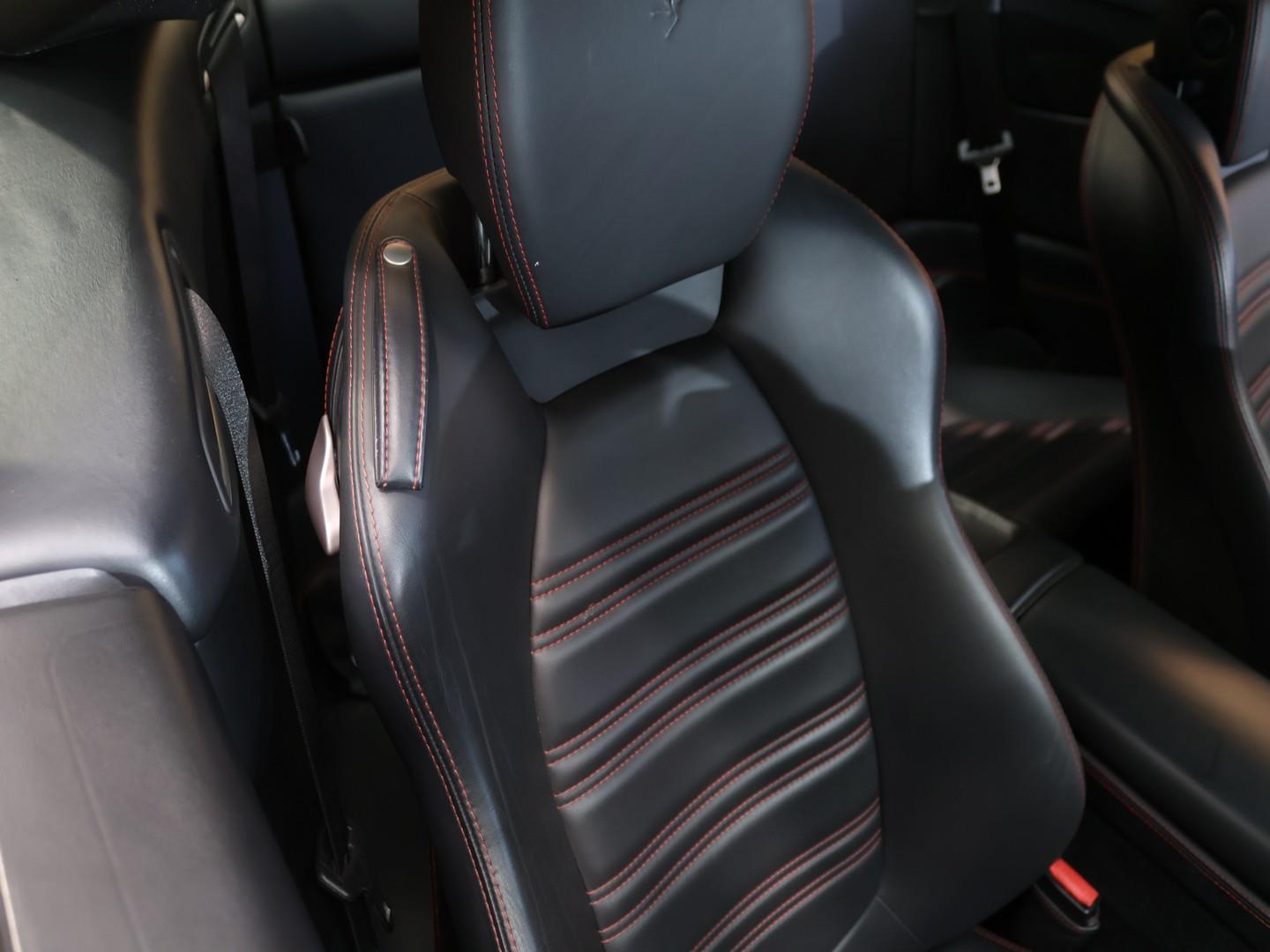 2012 Ferrari California 30 image 6