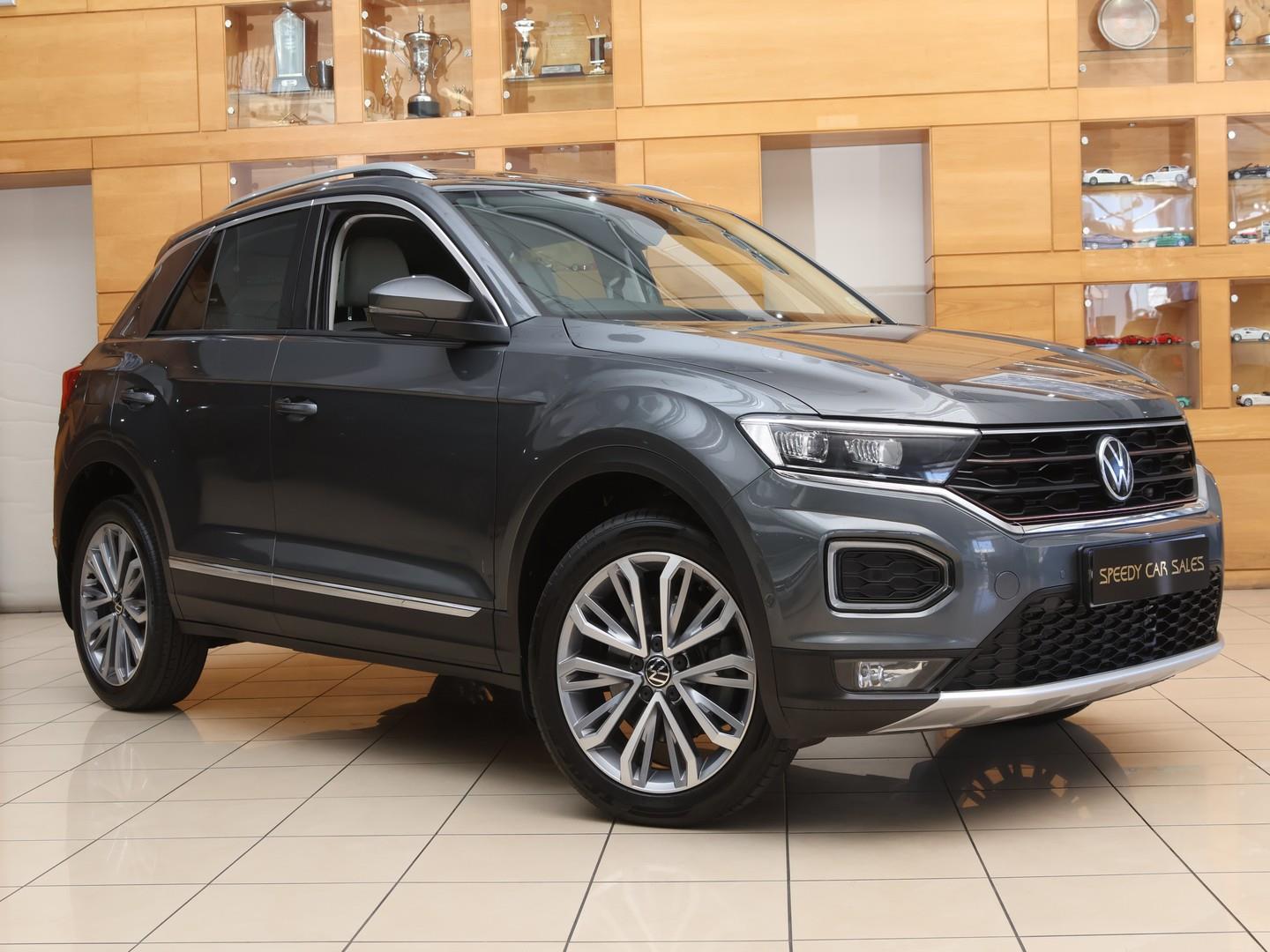 2021 Volkswagen T-Roc 2.0TSI 140kW 4Motion Design — main view