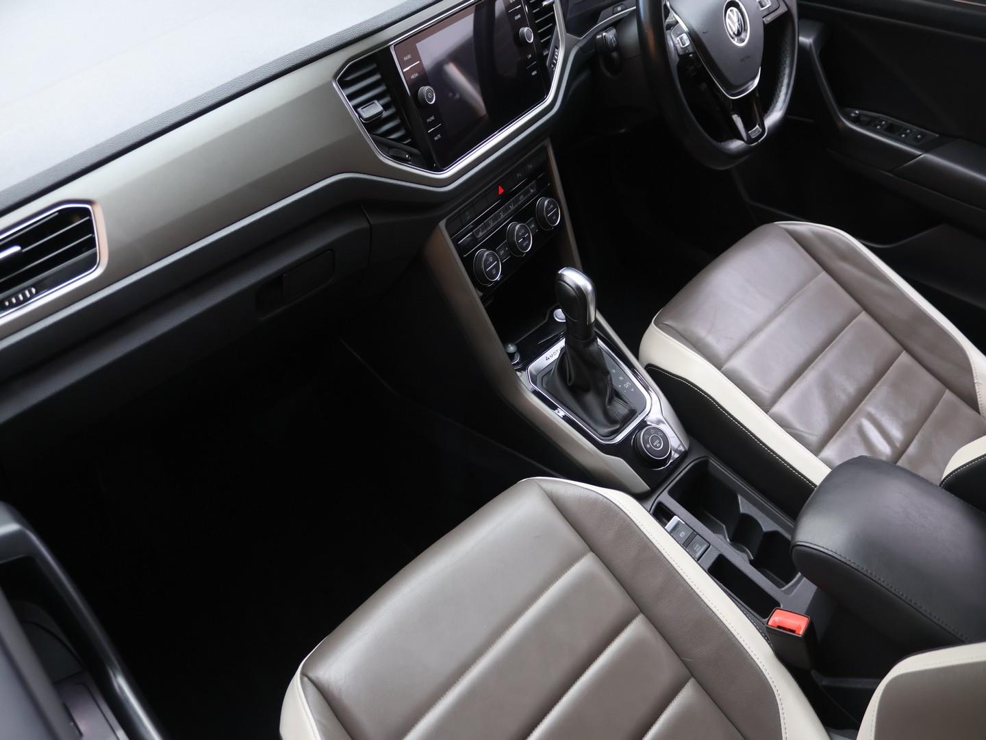 2021 Volkswagen T-Roc 2.0TSI 140kW 4Motion Design image 8