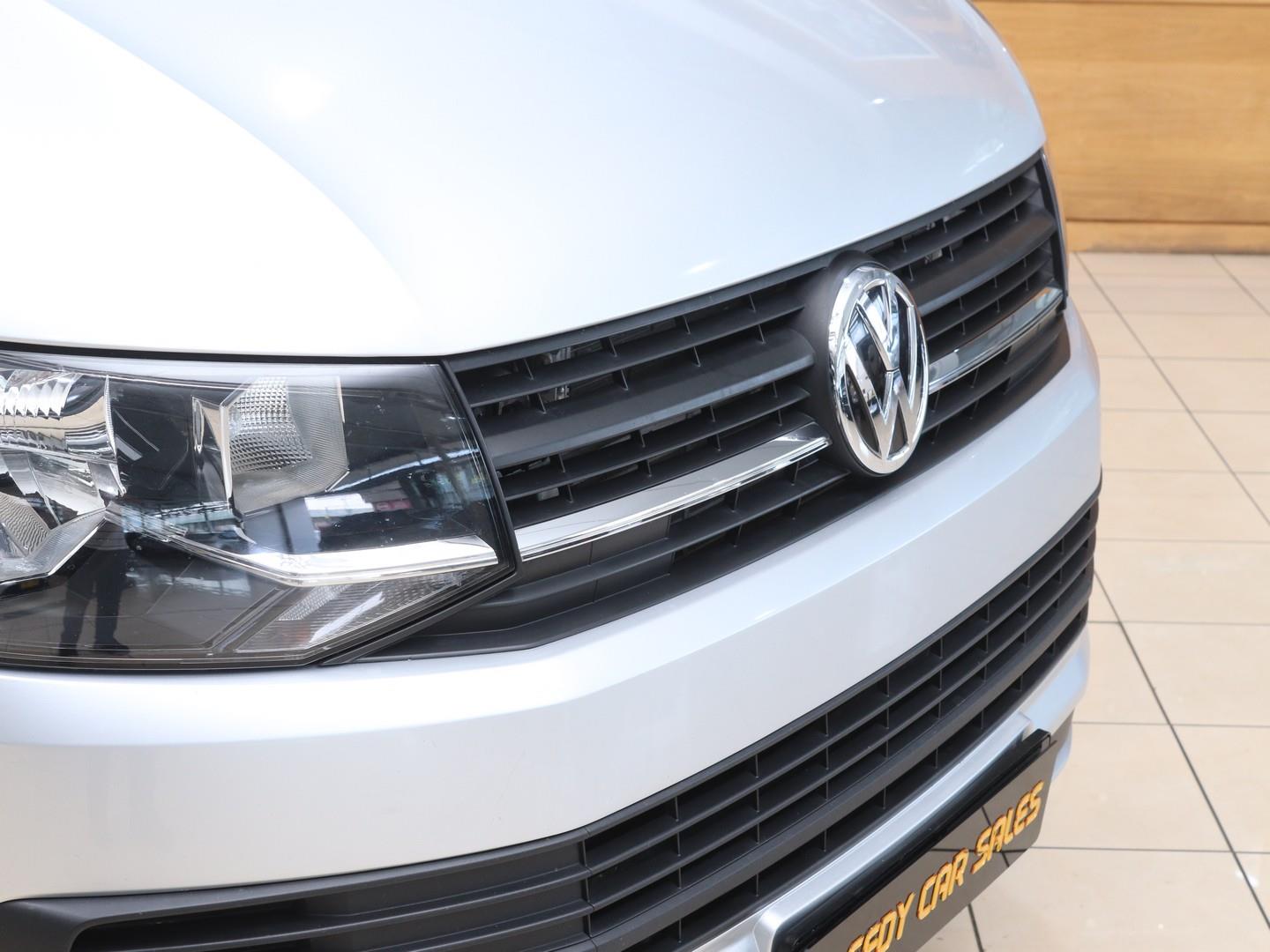 Volkswagen Kombi - Image 5