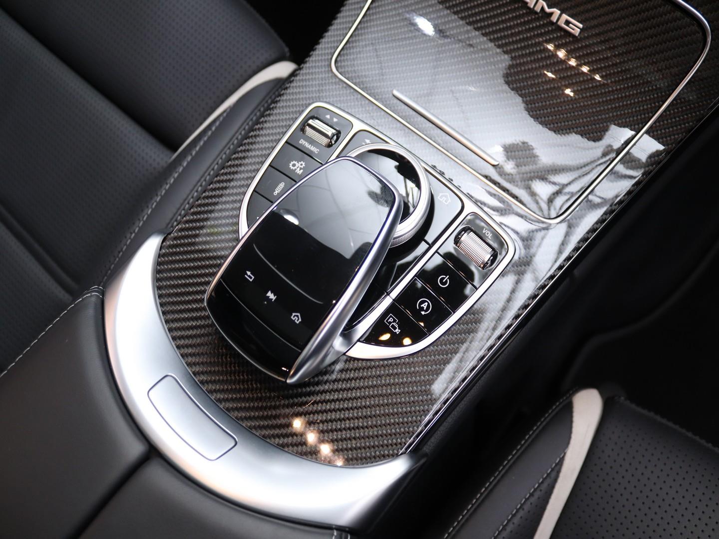 Mercedes-AMG C-Class - Image 13