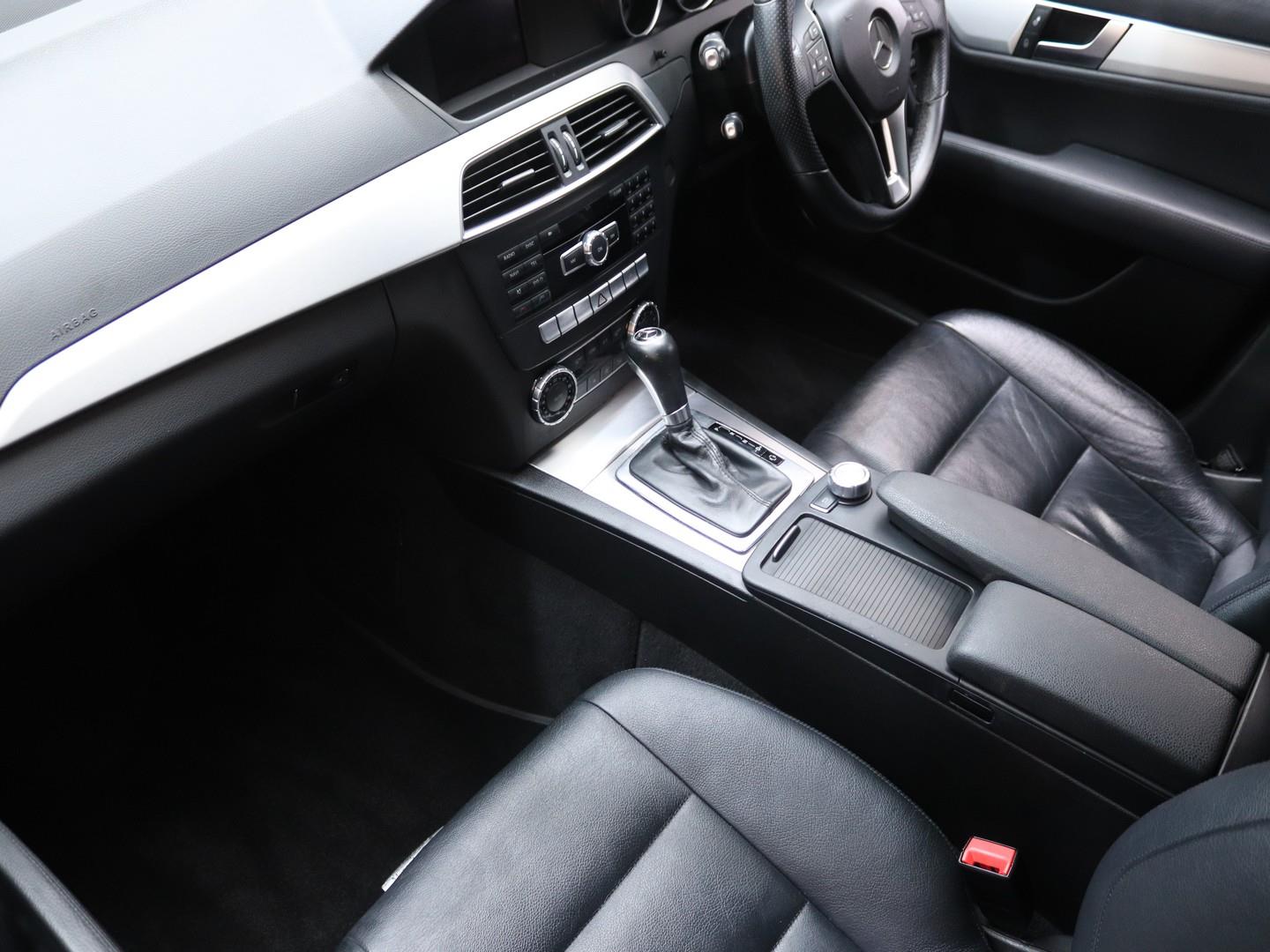 Mercedes-Benz C-Class - Image 12