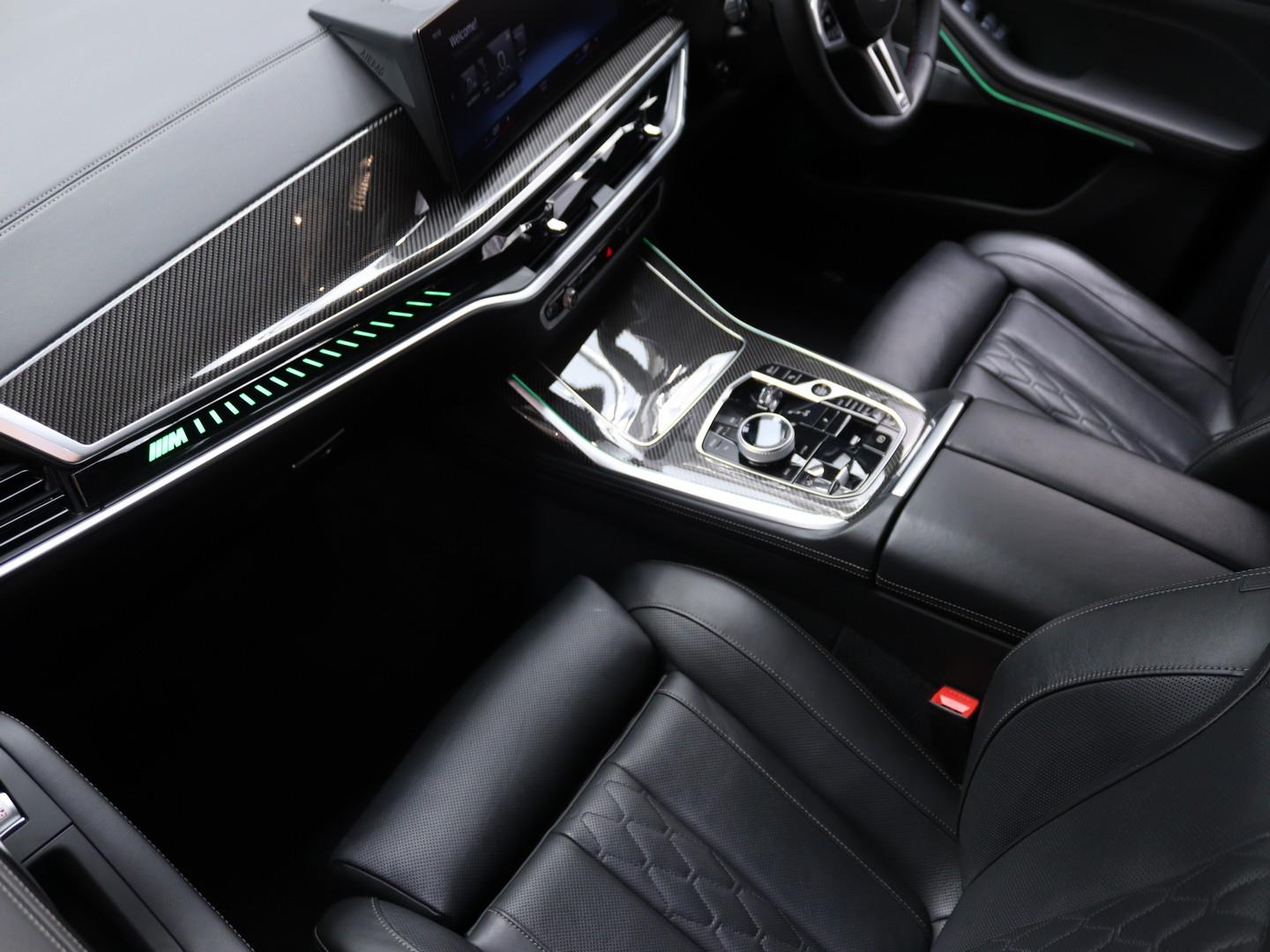 BMW X7 - Image 13